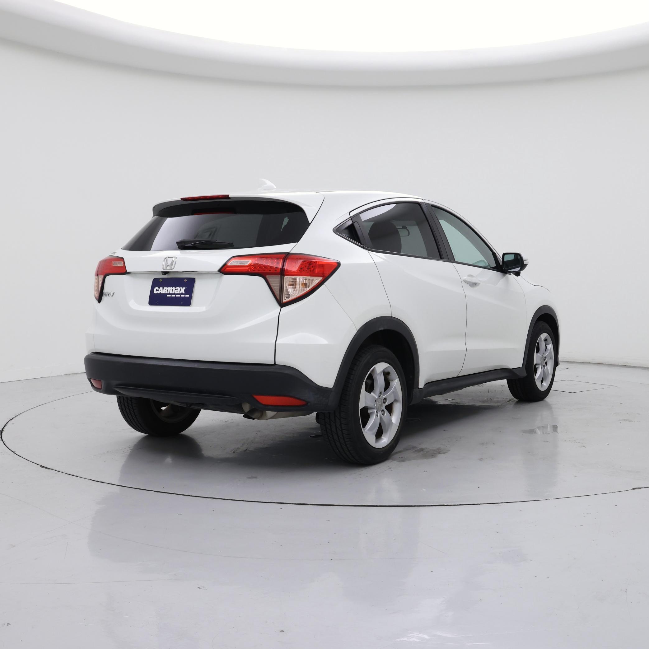 Thumbnail: 2016 Honda HR-V - 8