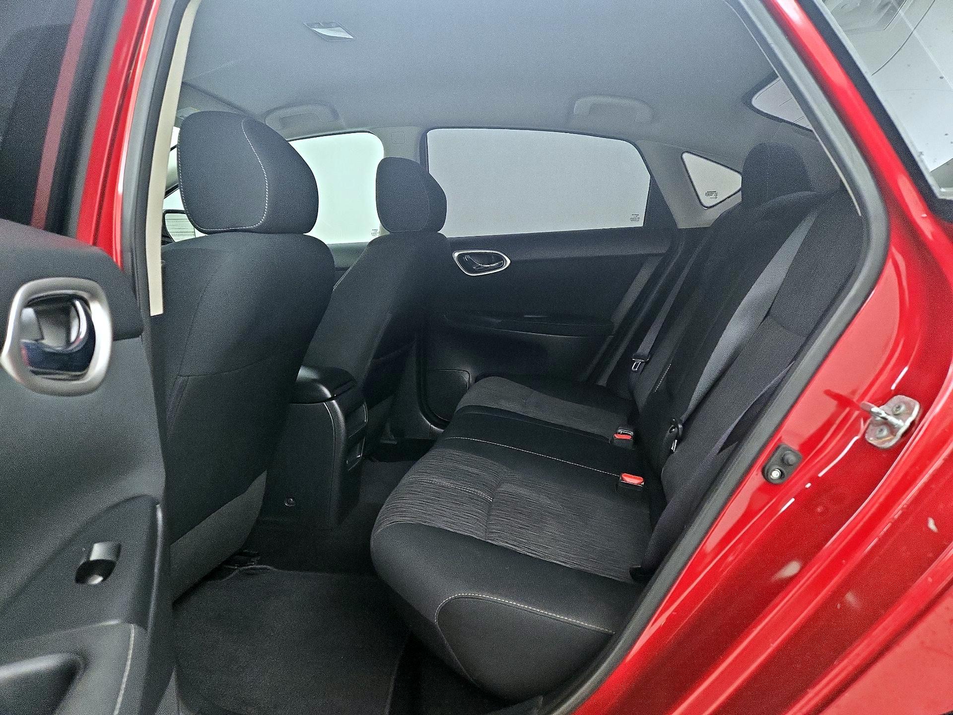 Thumbnail: 2015 Nissan Sentra - 19