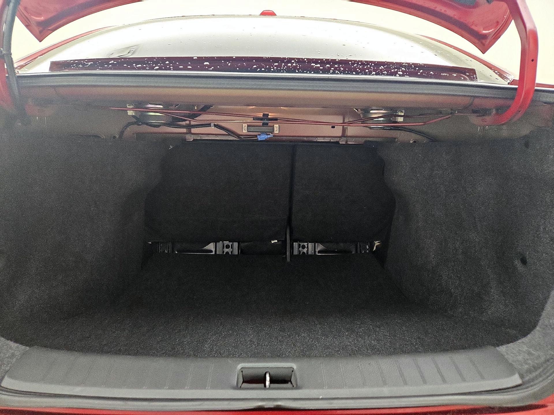 Thumbnail: 2015 Nissan Sentra - 20