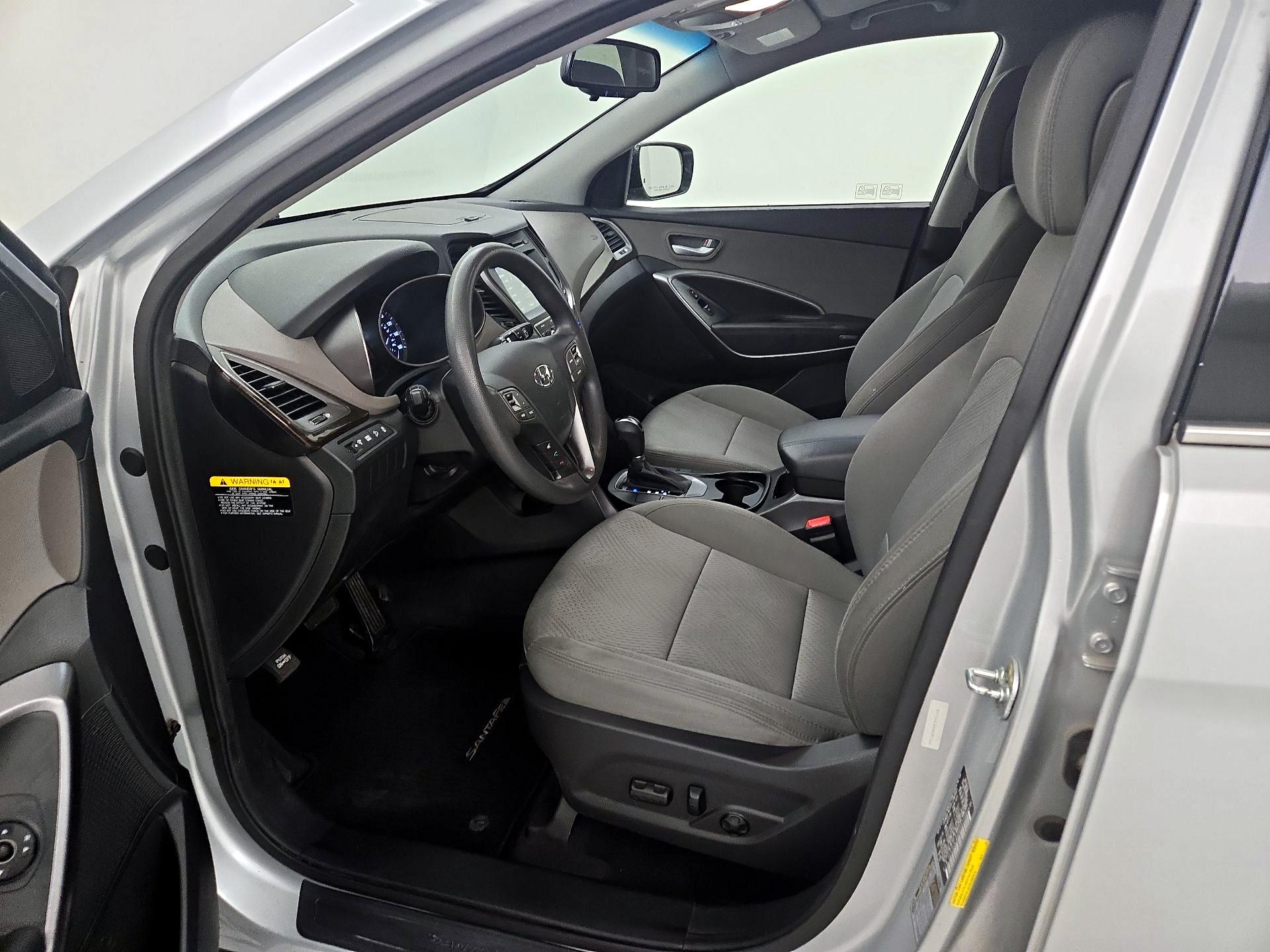 Thumbnail: 2017 Hyundai Santa Fe - 11