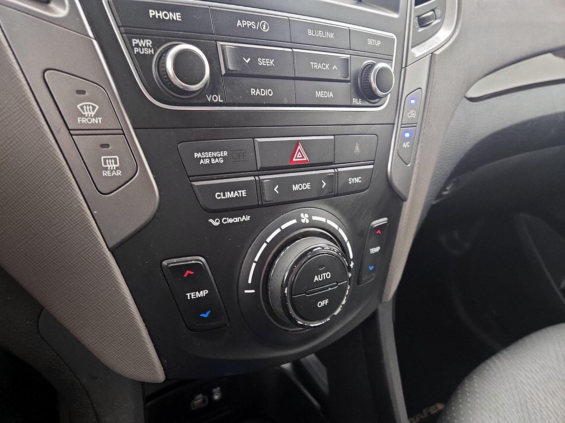 Thumbnail: 2017 Hyundai Santa Fe - 16