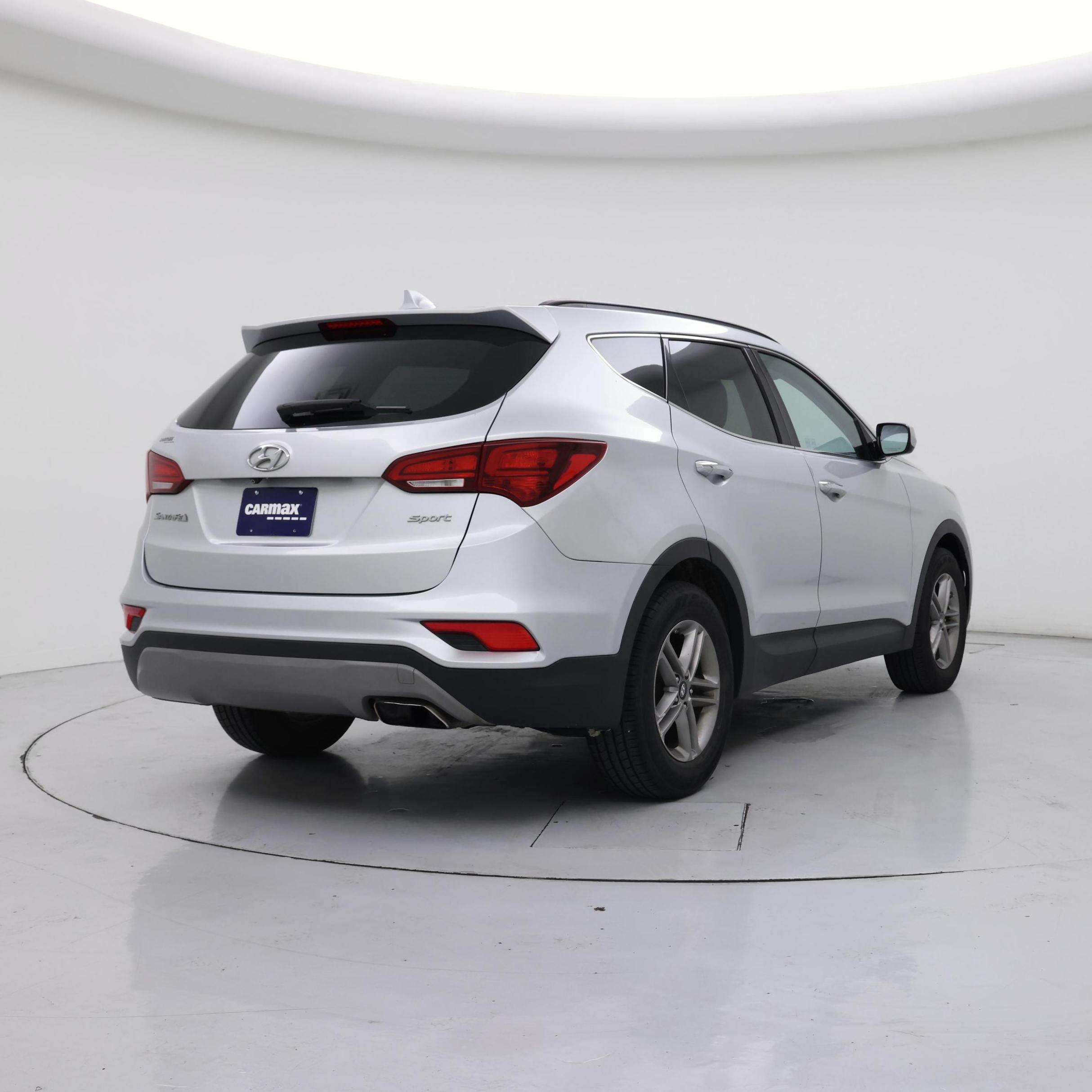 Thumbnail: 2017 Hyundai Santa Fe - 8