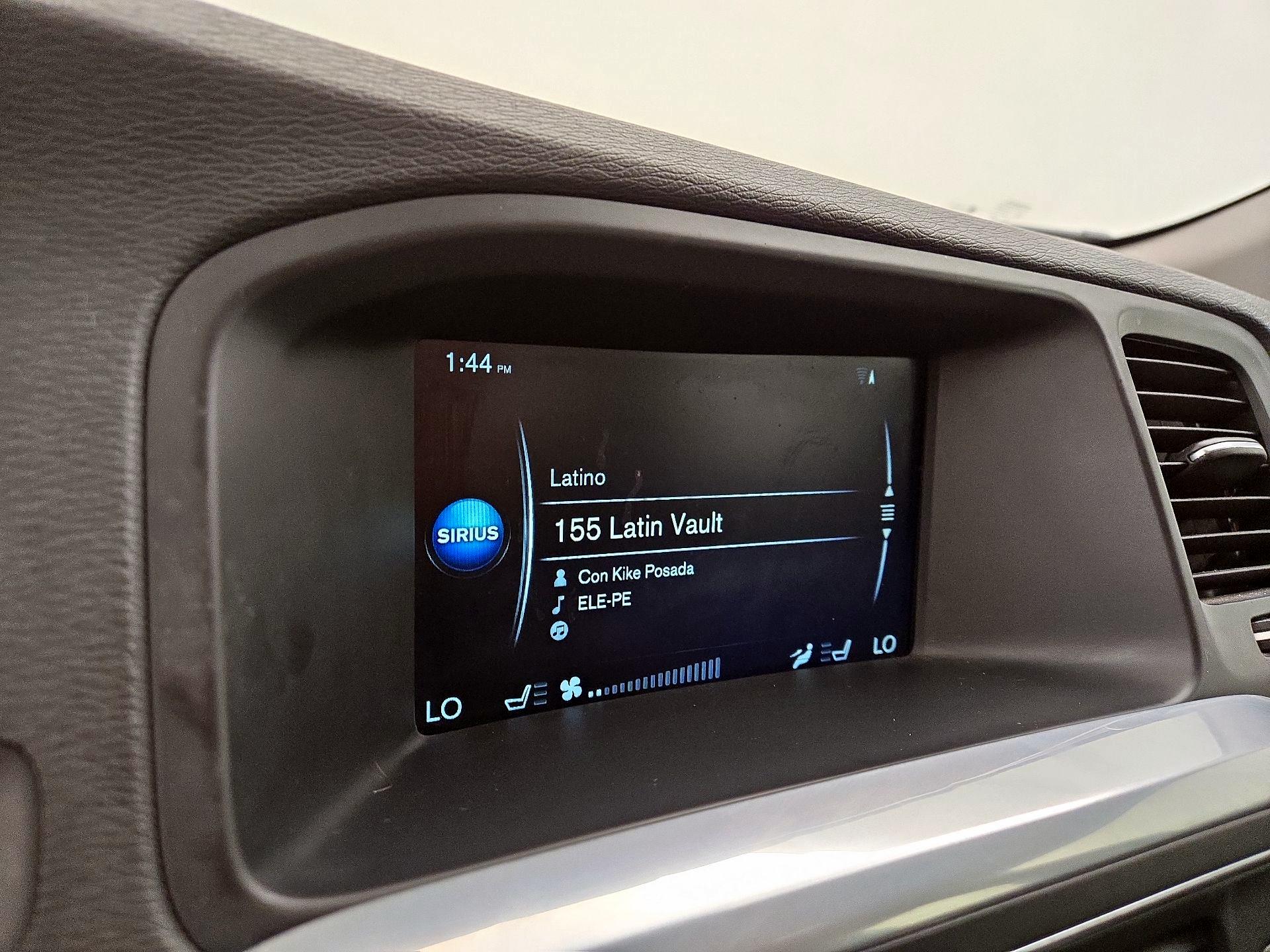 Thumbnail: 2017 Volvo S60 - 15