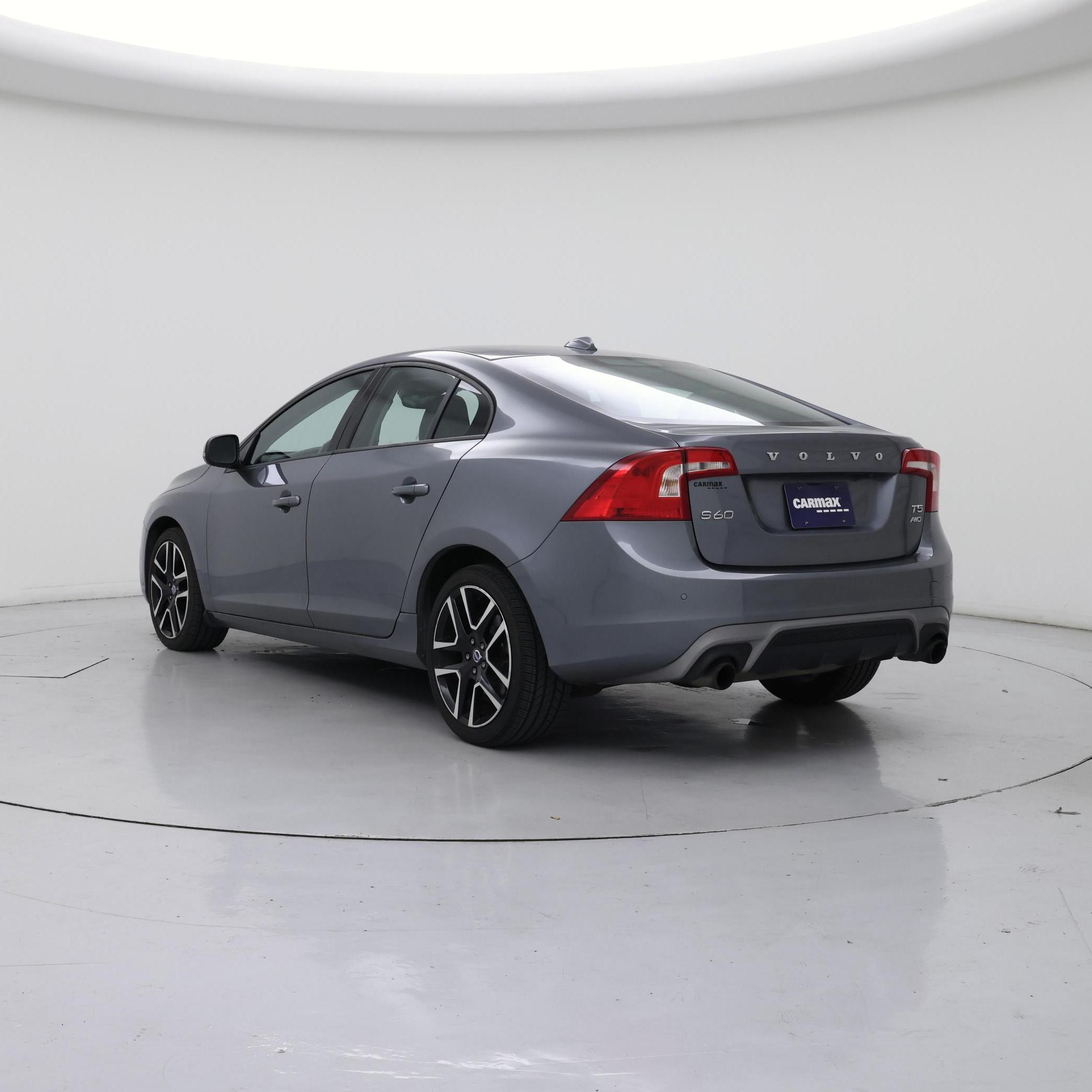 Thumbnail: 2017 Volvo S60 - 2