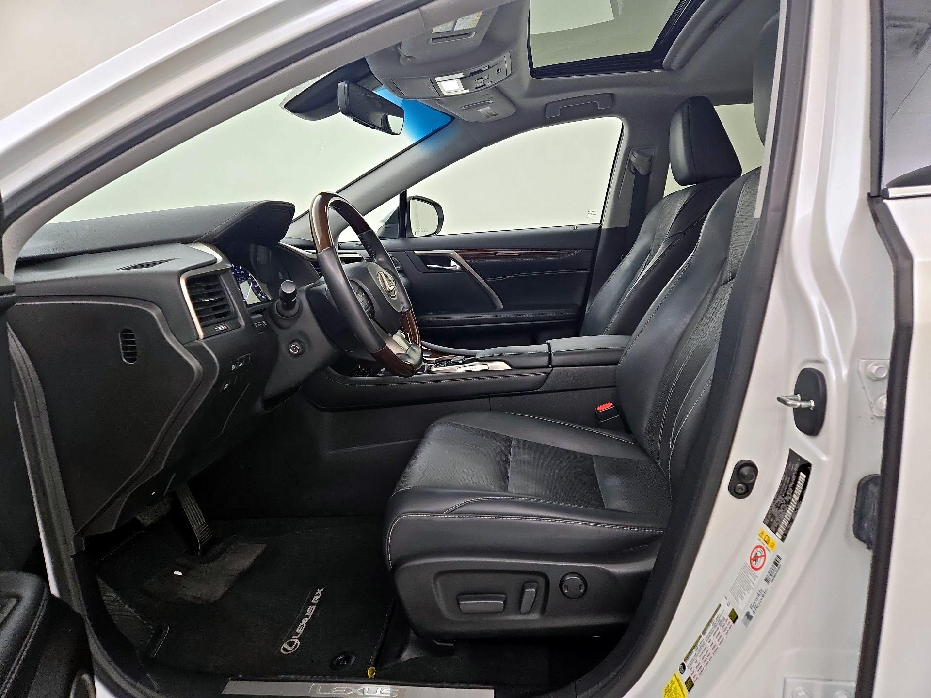 Thumbnail: 2017 Lexus RX - 11