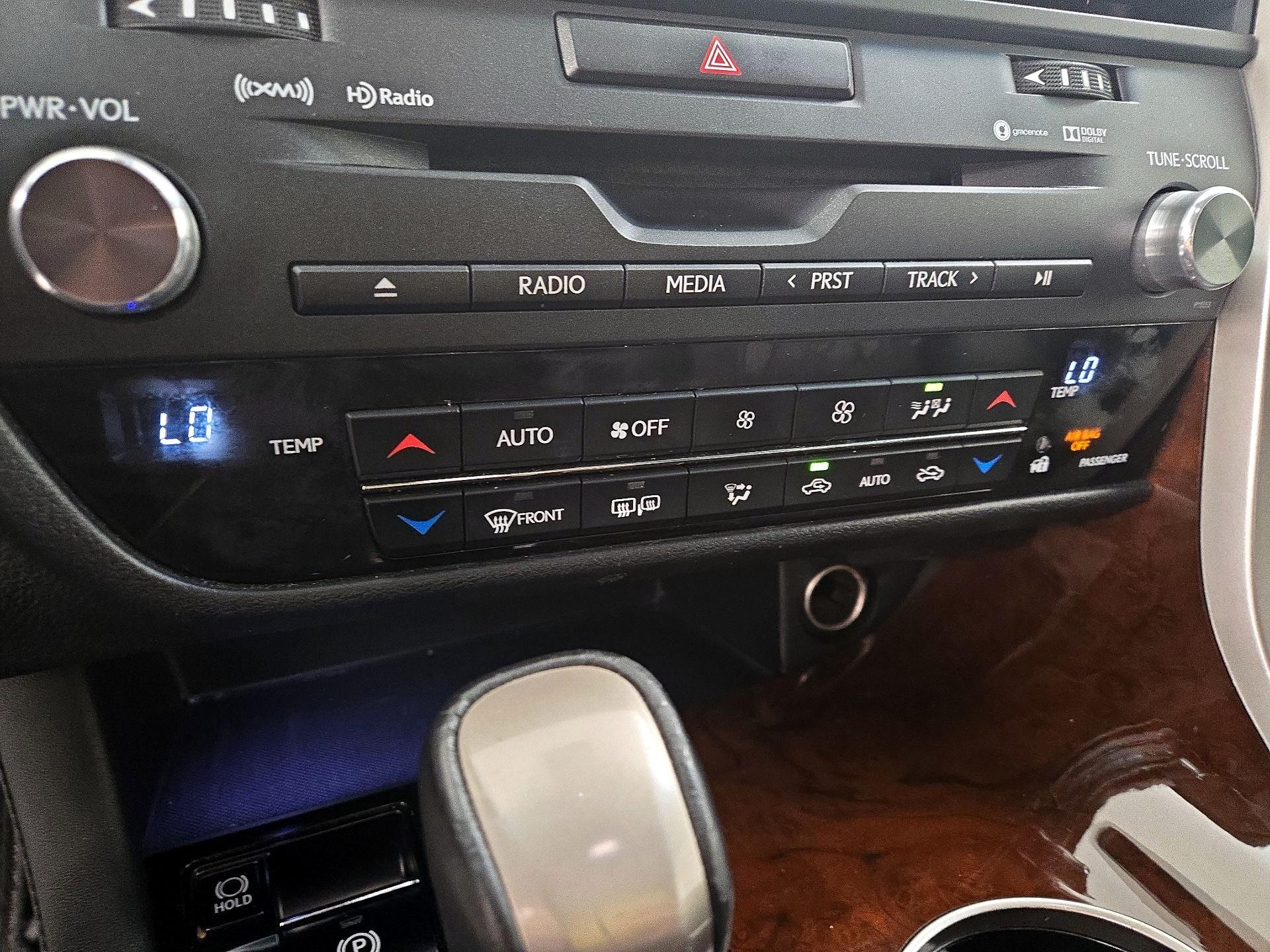 Thumbnail: 2017 Lexus RX - 17