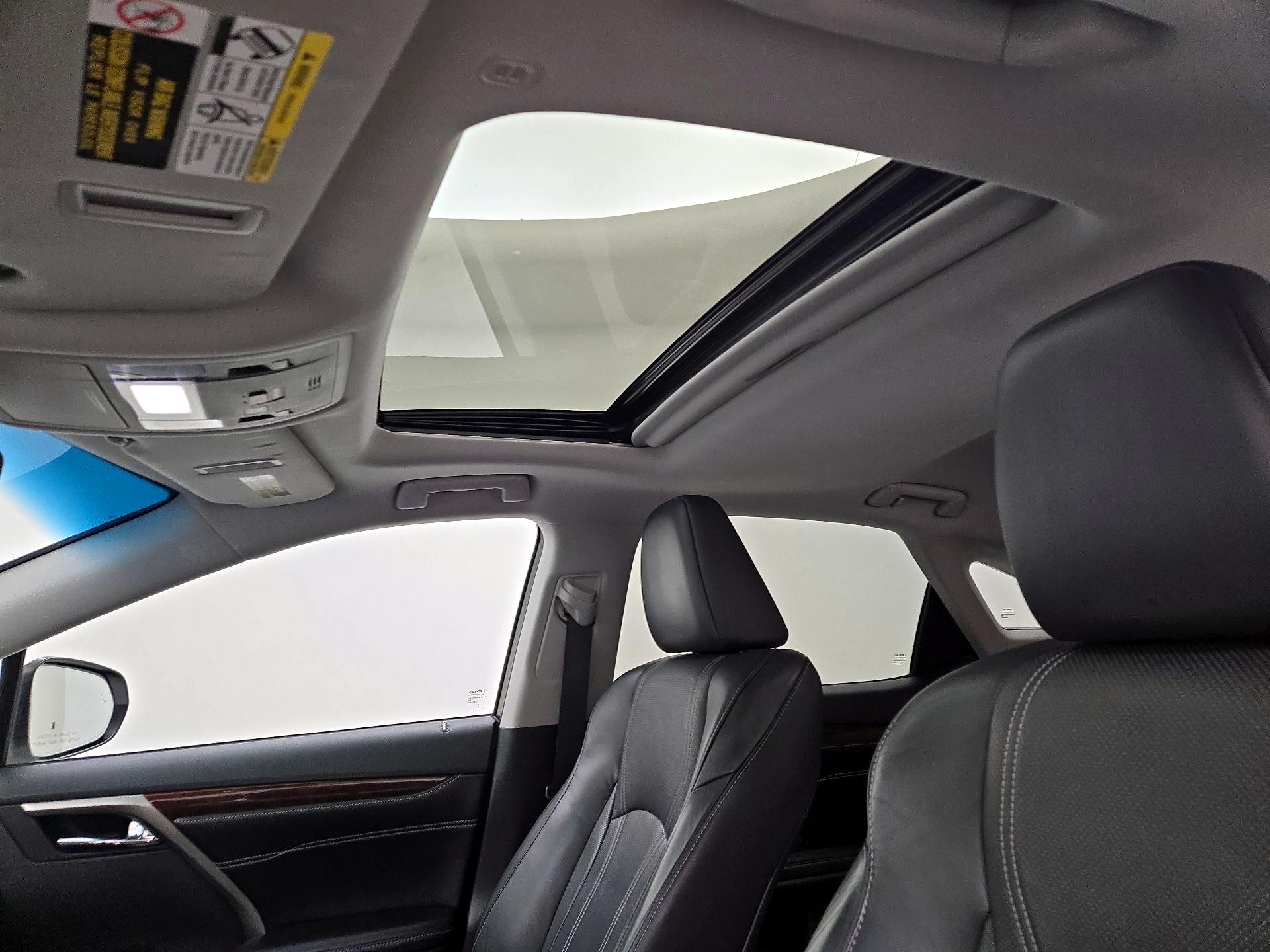 Thumbnail: 2017 Lexus RX - 20