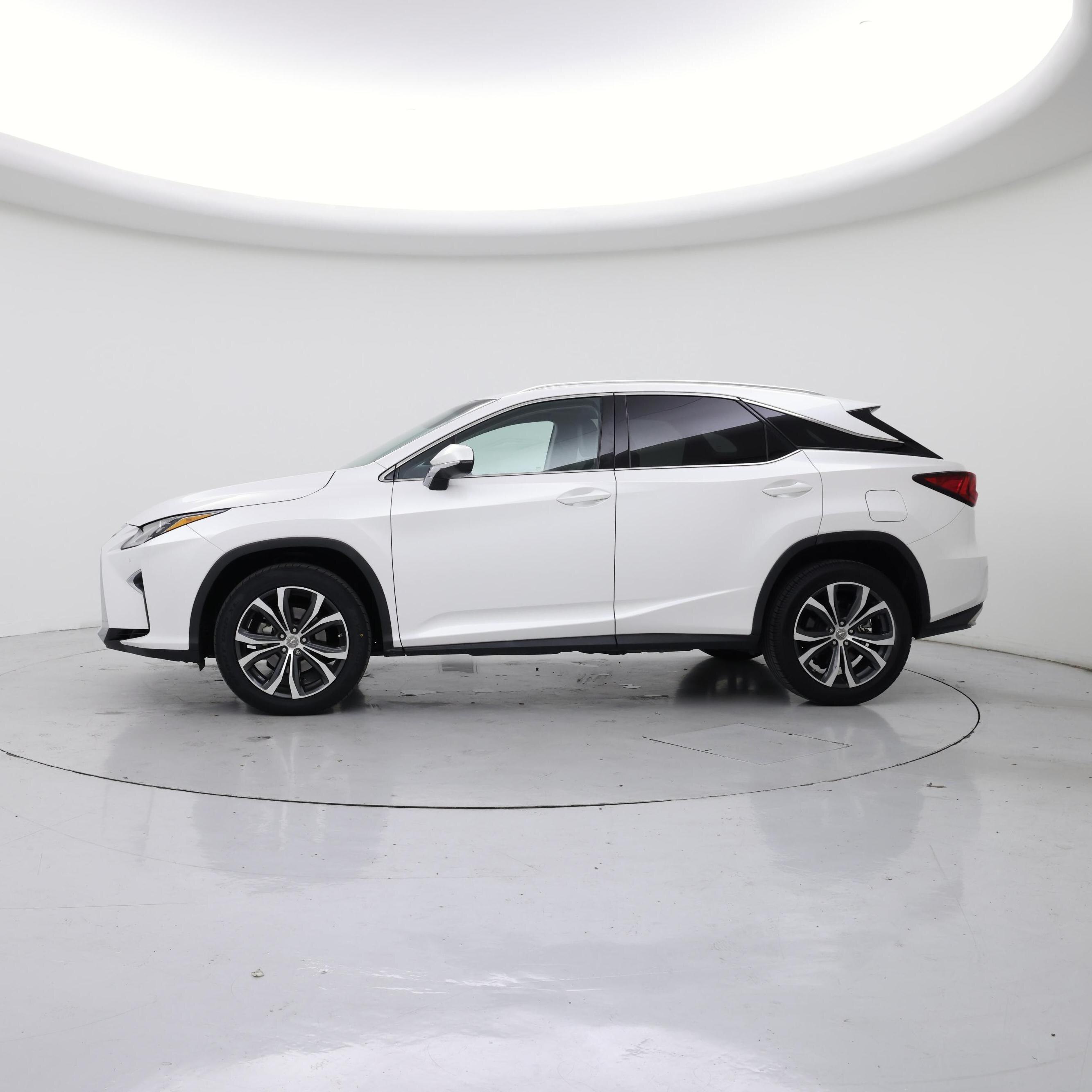 Thumbnail: 2017 Lexus RX - 3