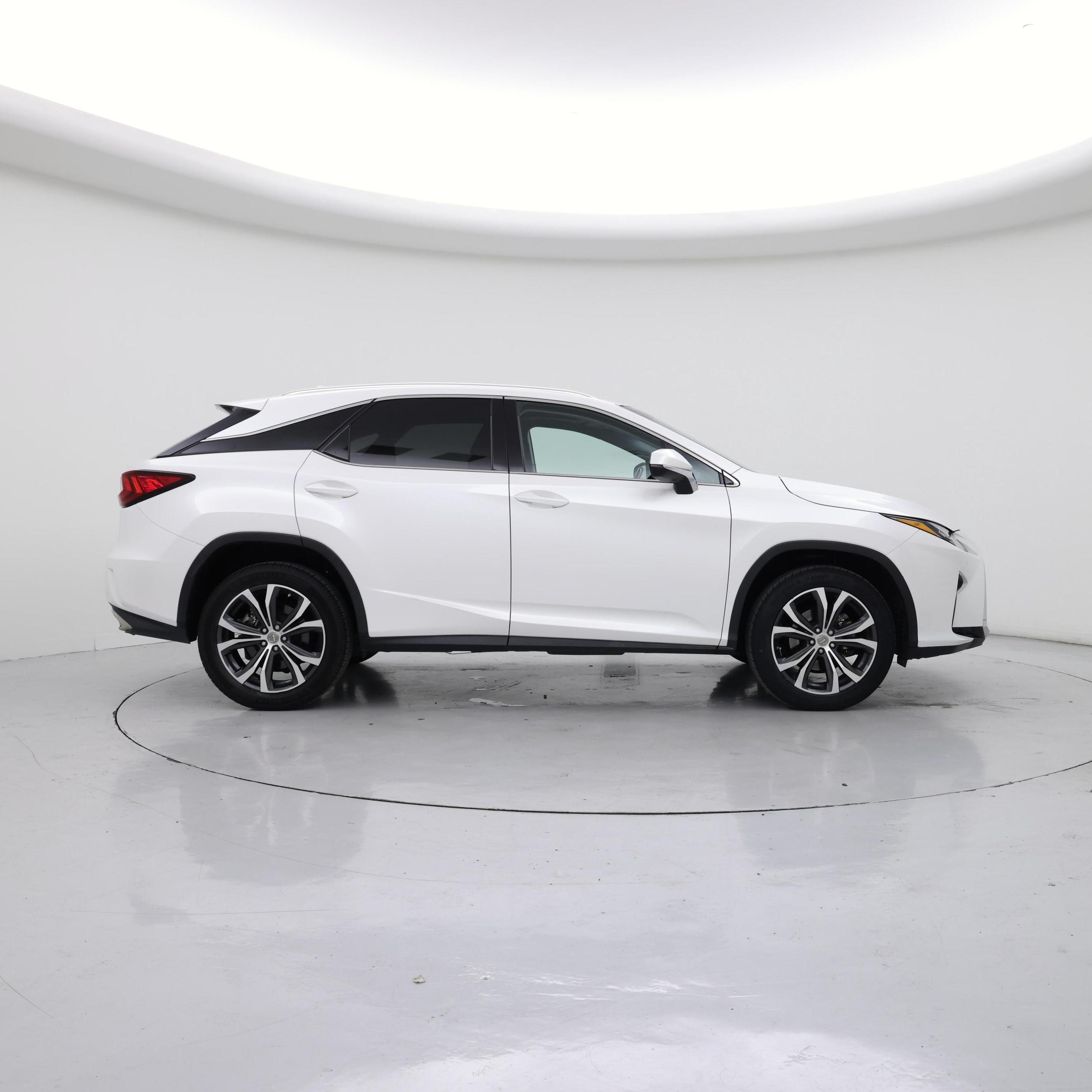 Thumbnail: 2017 Lexus RX - 7