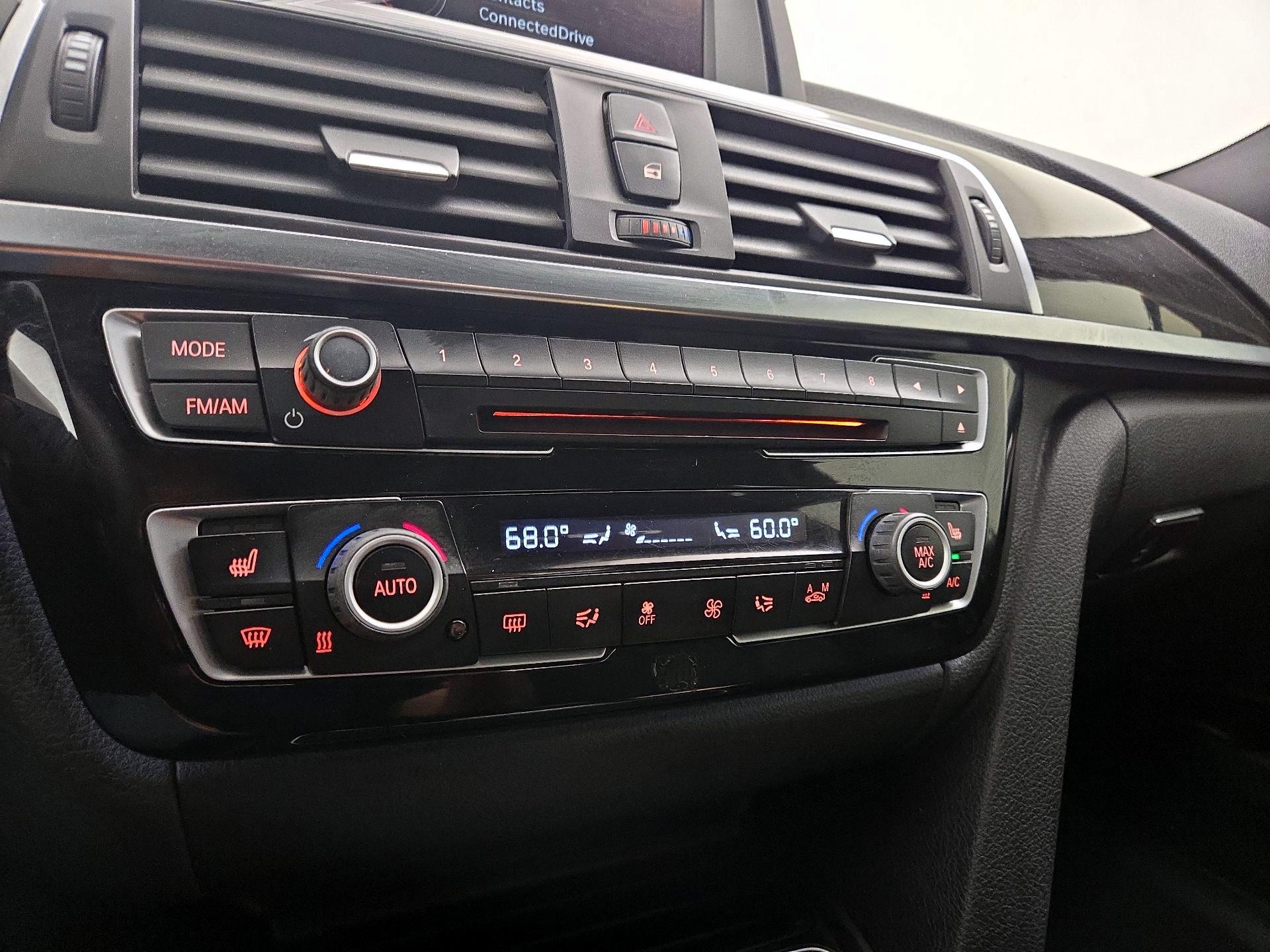 Thumbnail: 2016 BMW 3 Series - 15