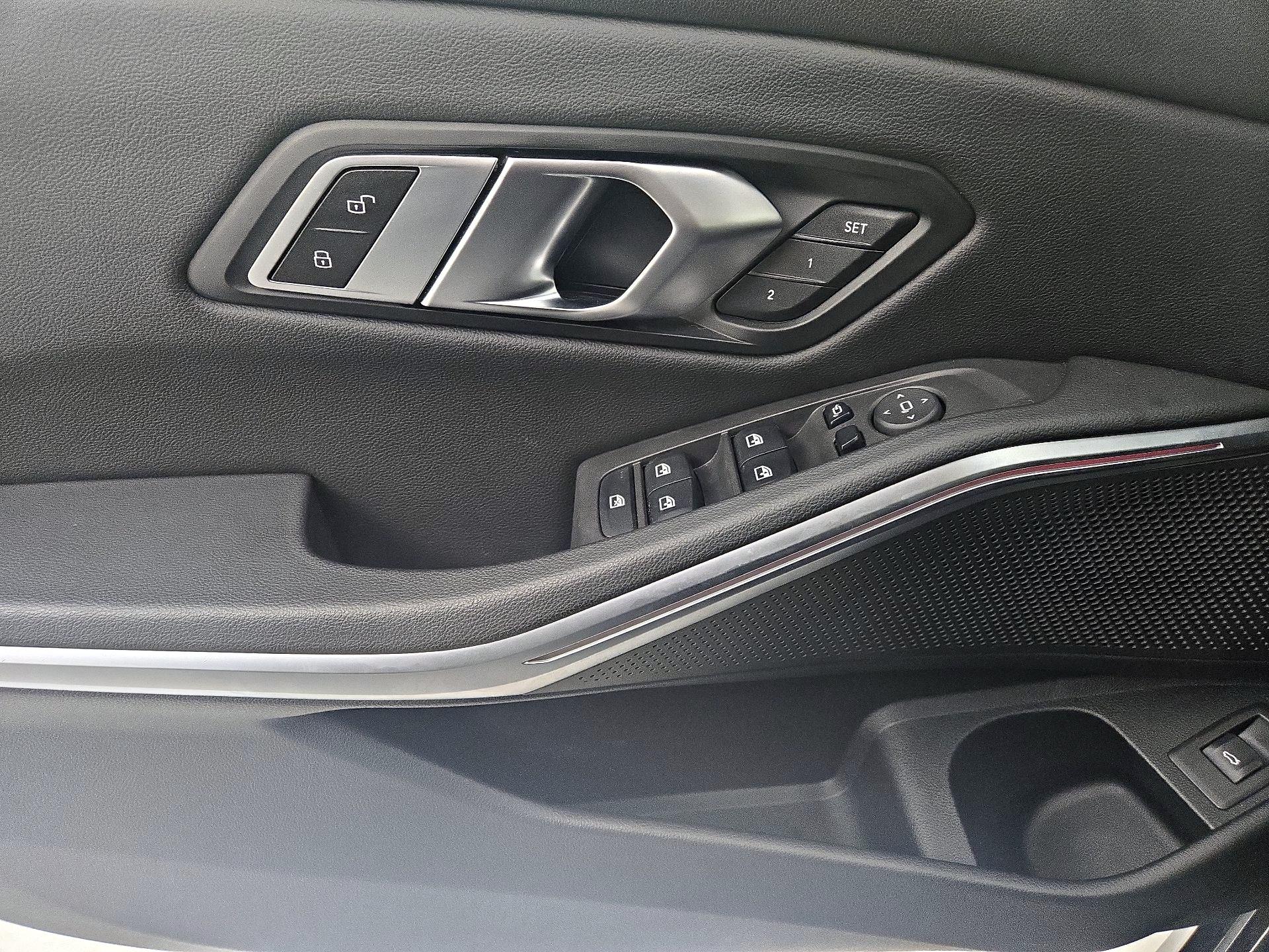 Thumbnail: 2023 BMW 3 Series - 12