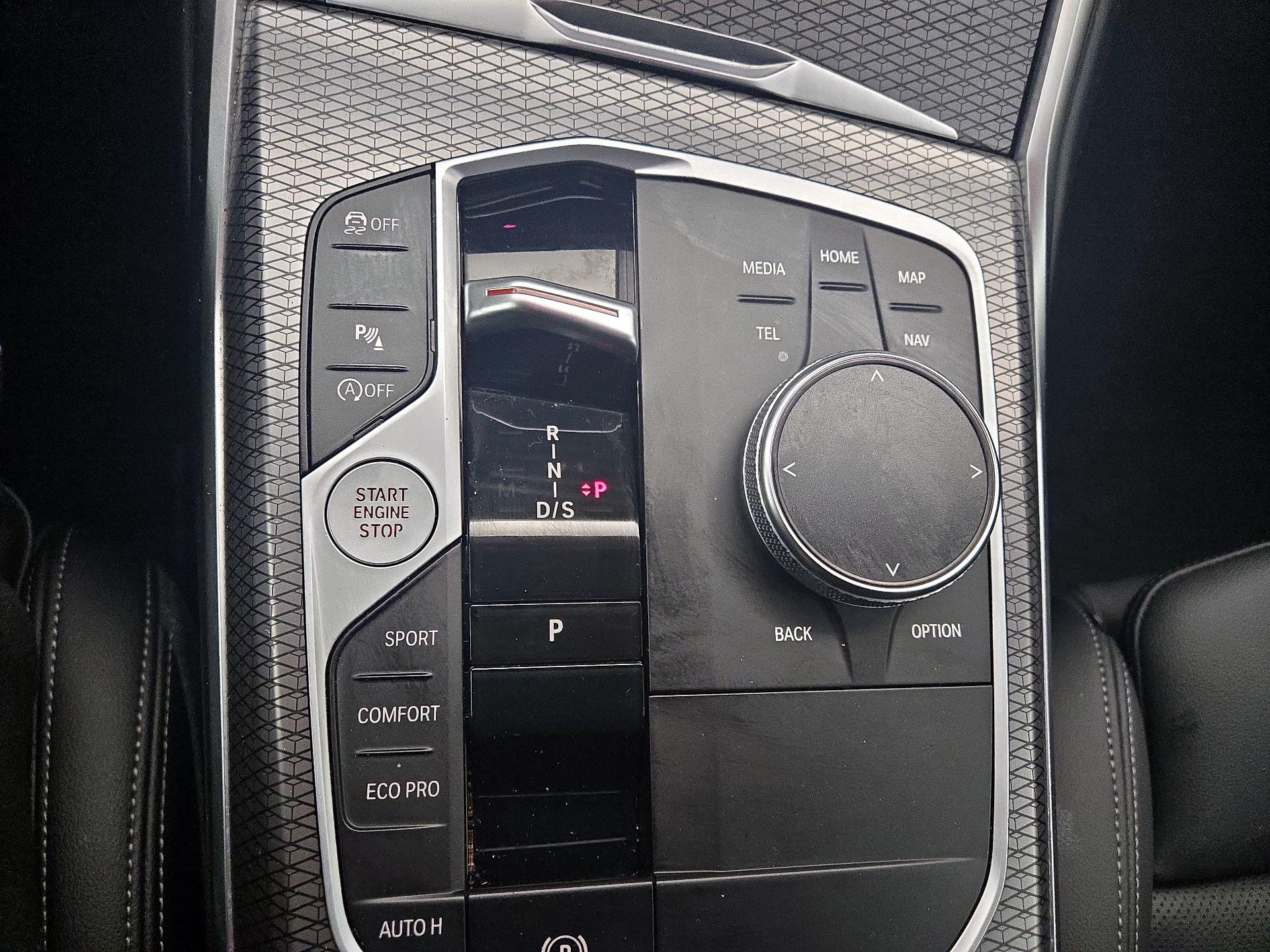 Thumbnail: 2023 BMW 3 Series - 18