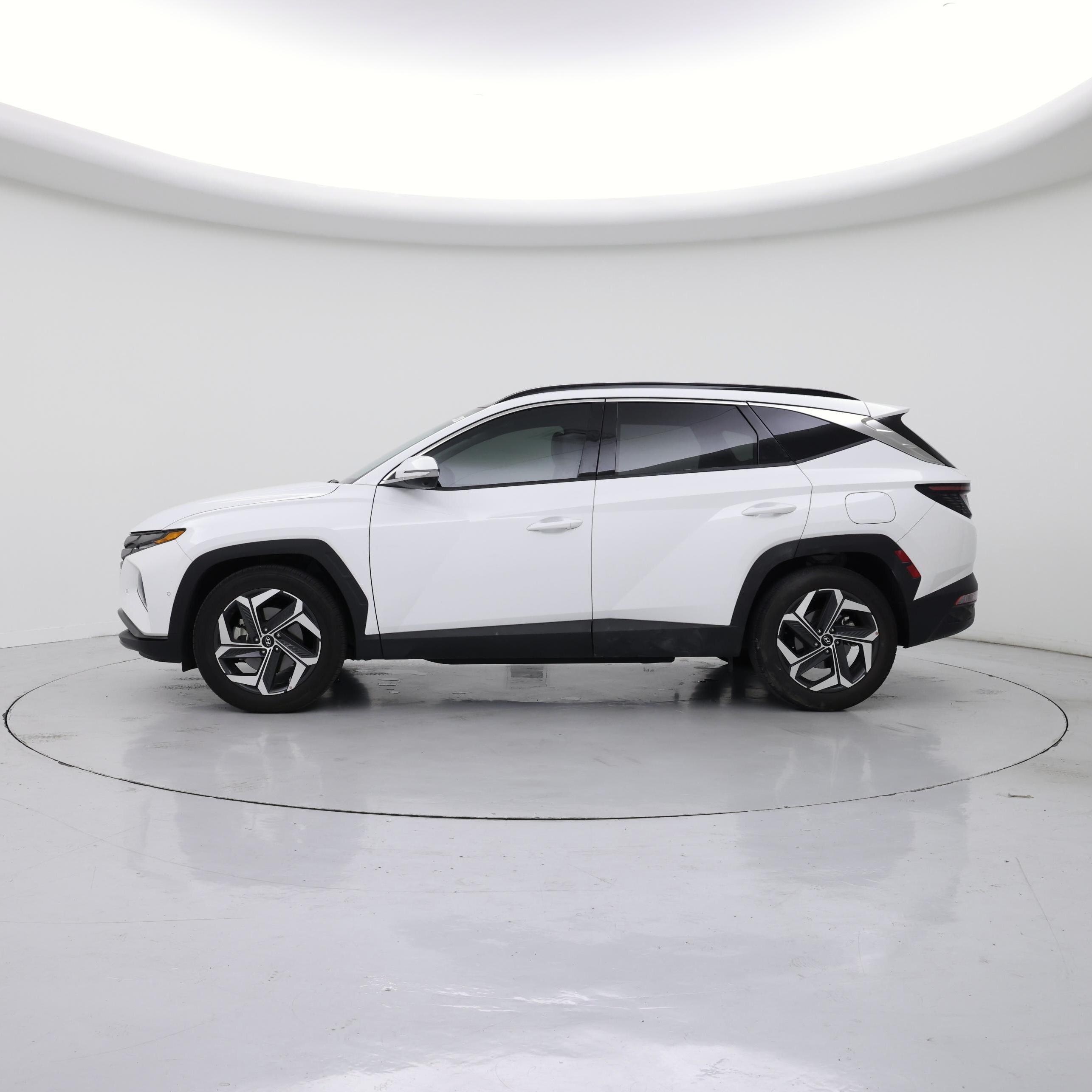 Thumbnail: 2024 Hyundai Tucson - 3