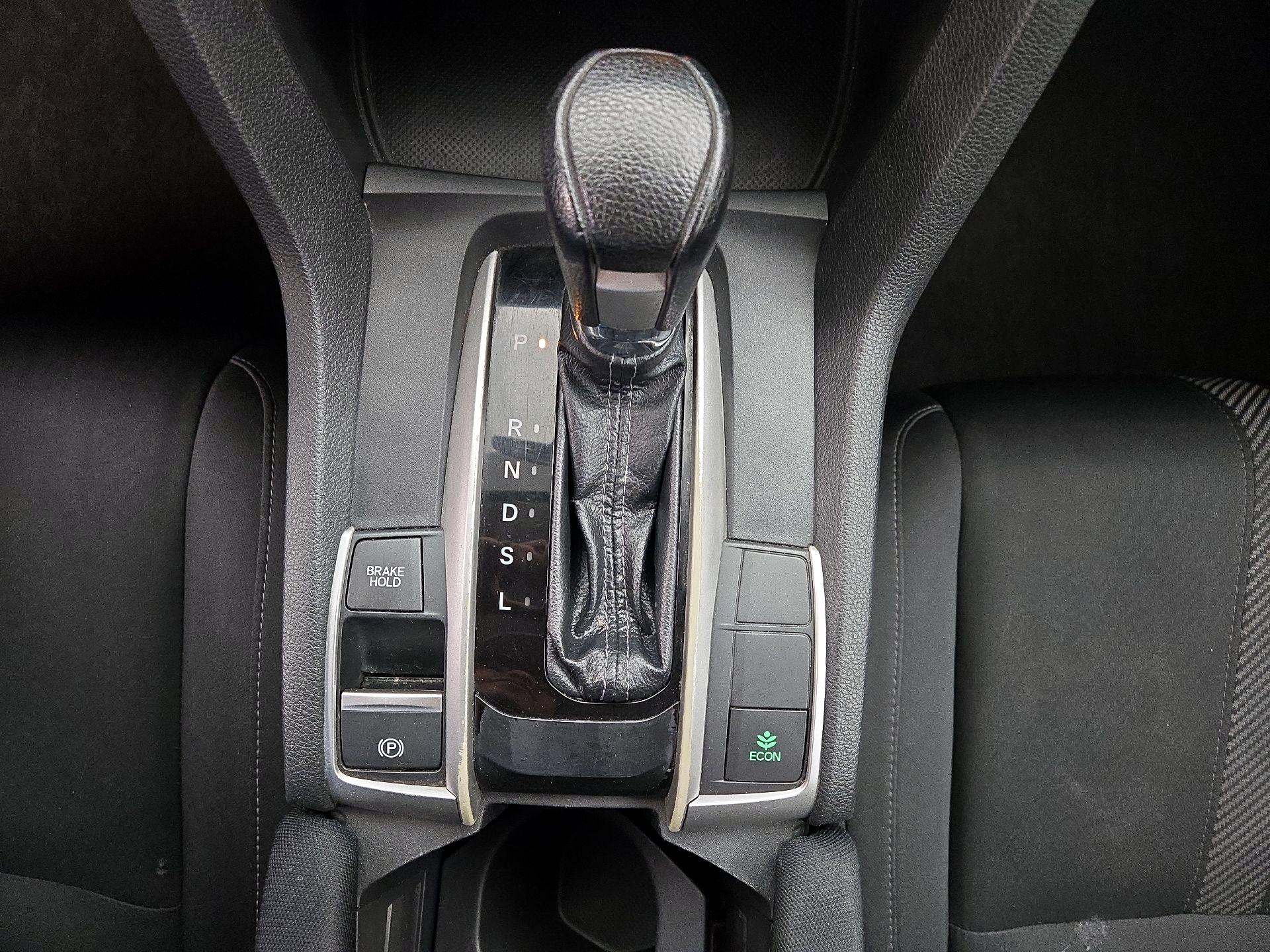 Thumbnail: 2017 Honda Civic - 17