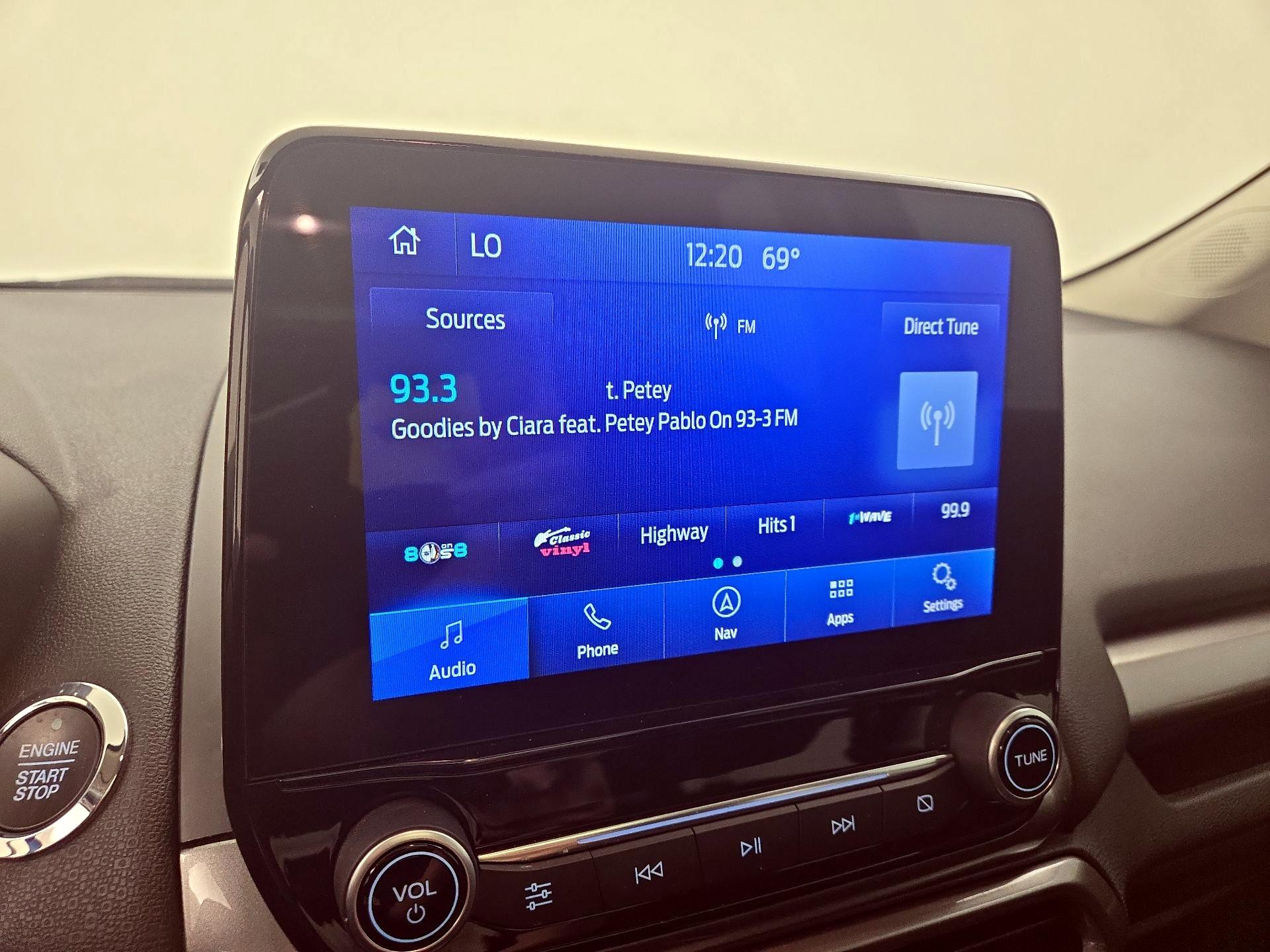 Thumbnail: 2020 Ford EcoSport - 16