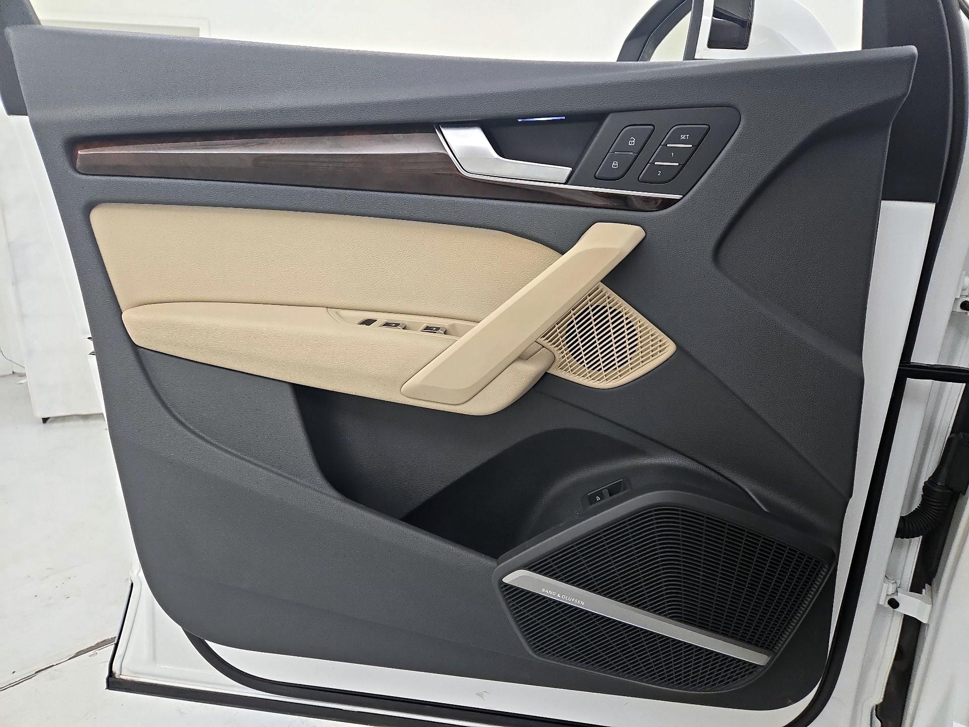 Thumbnail: 2018 Audi Q5 - 12