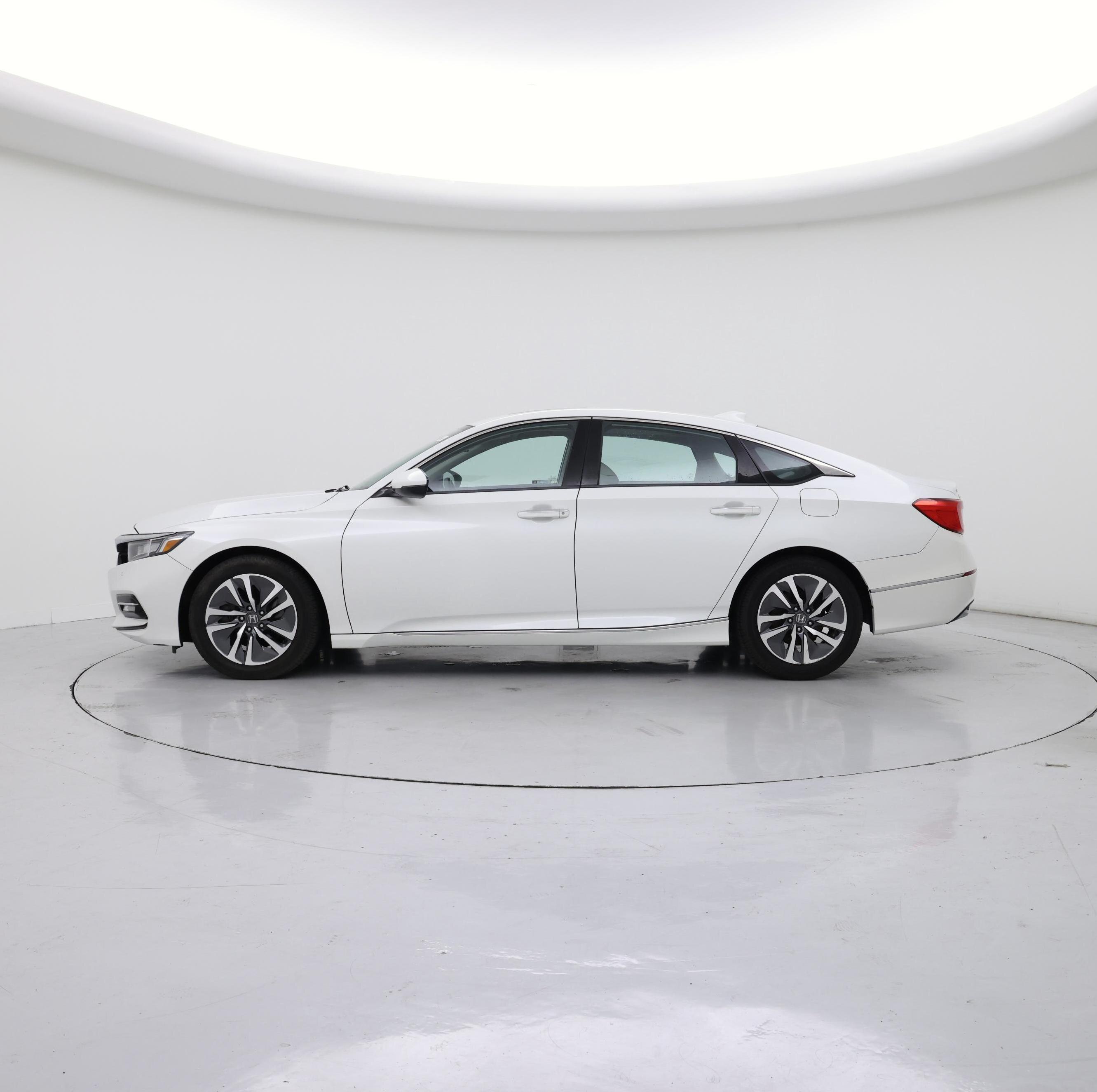 Thumbnail: 2018 Honda Accord - 3