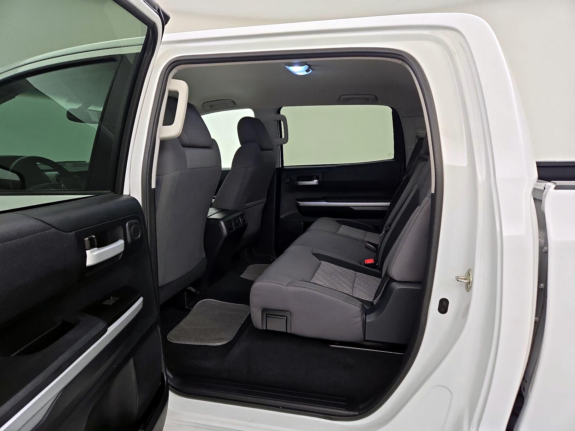 Thumbnail: 2017 Toyota Tundra - 20