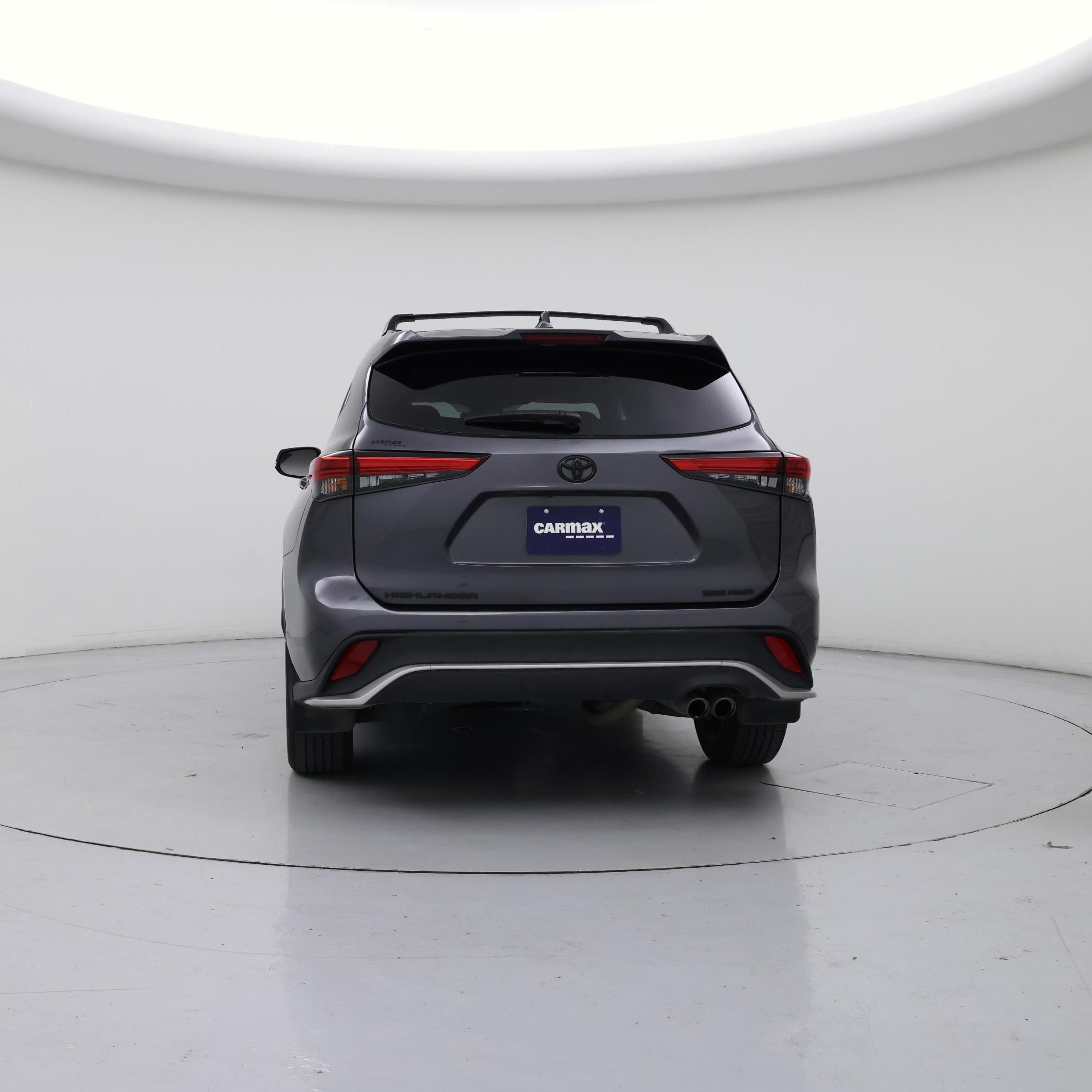 Thumbnail: 2023 Toyota Highlander - 6