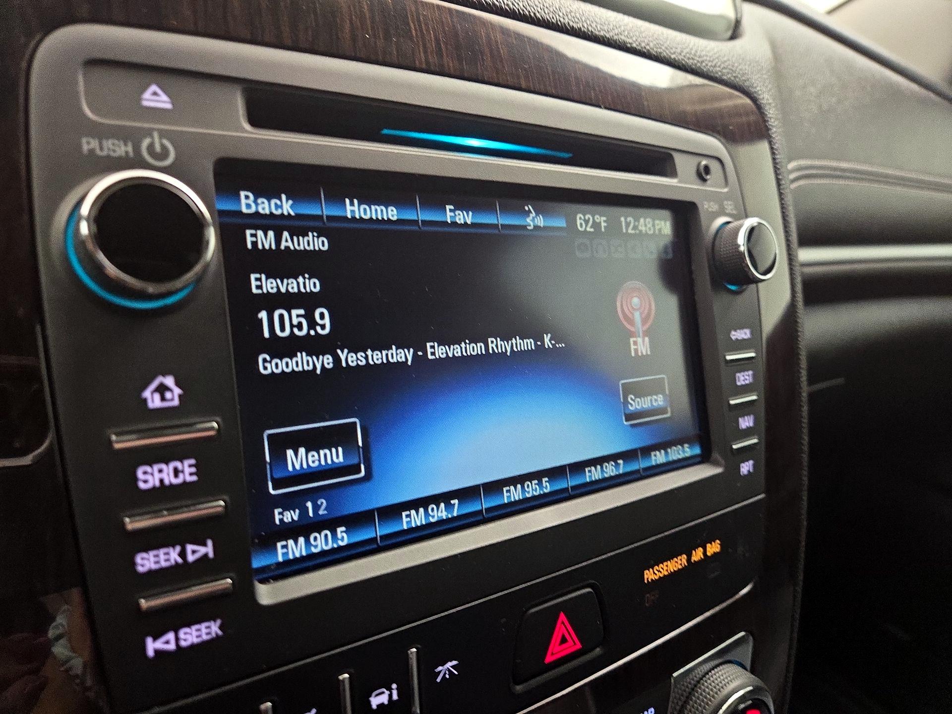 Thumbnail: 2017 Chevrolet Traverse - 16