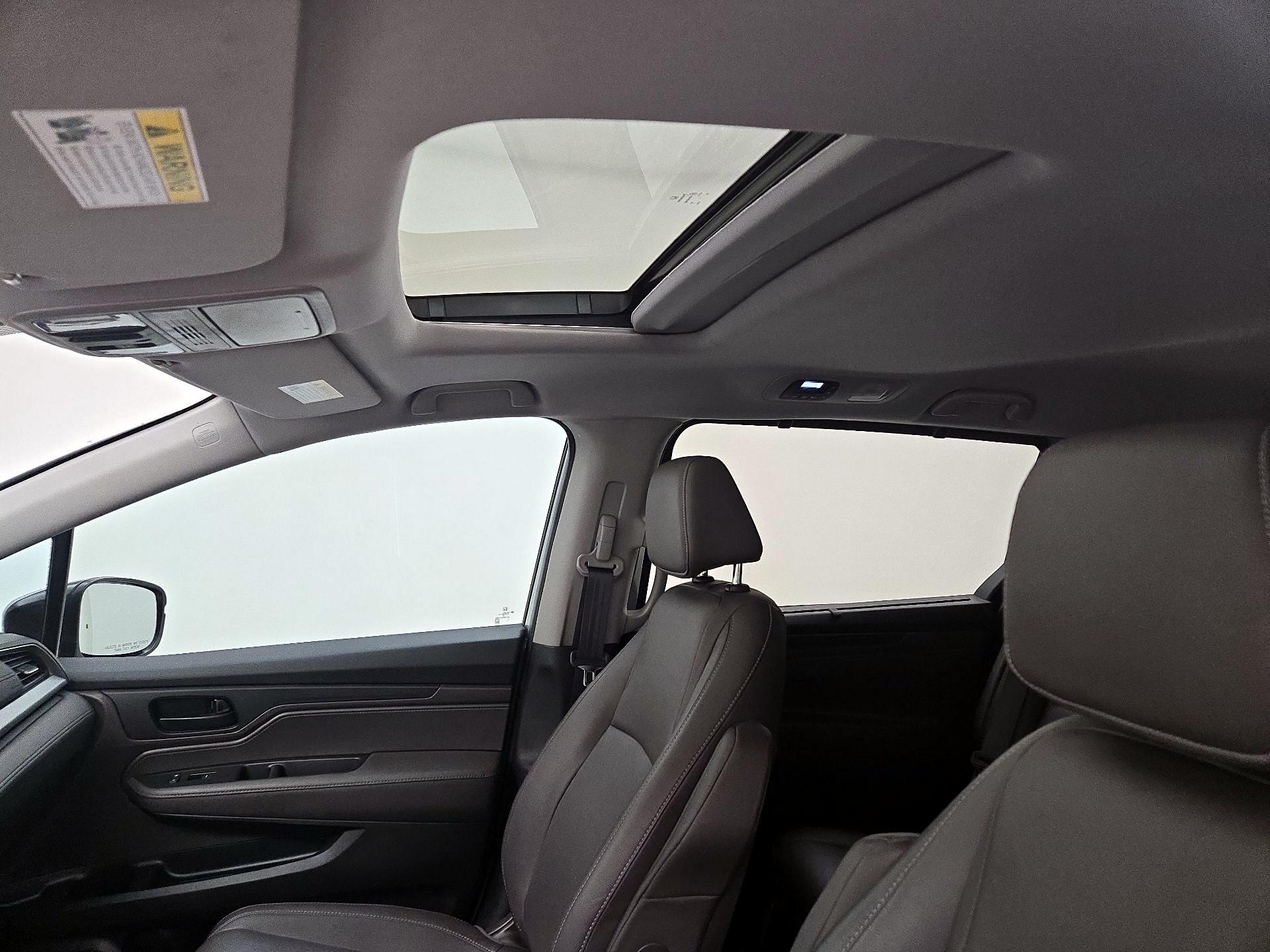 Thumbnail: 2022 Honda Odyssey - 19