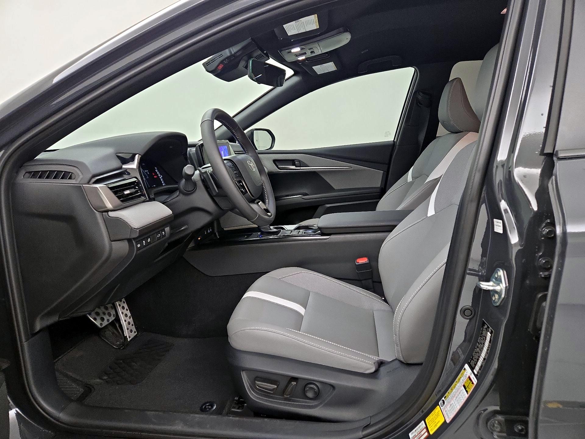 Thumbnail: 2026 Toyota Camry - 11