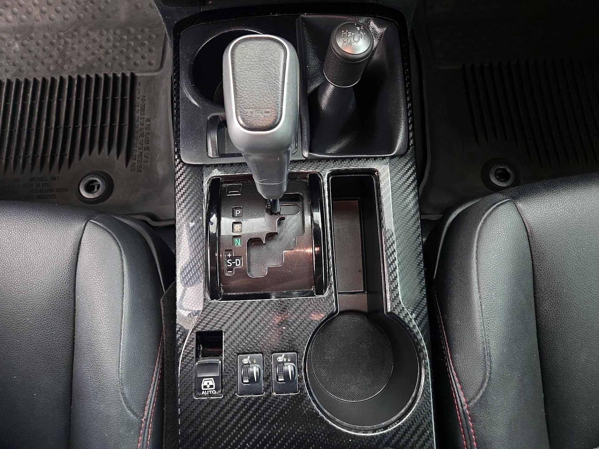 Thumbnail: 2019 Toyota 4Runner - 17