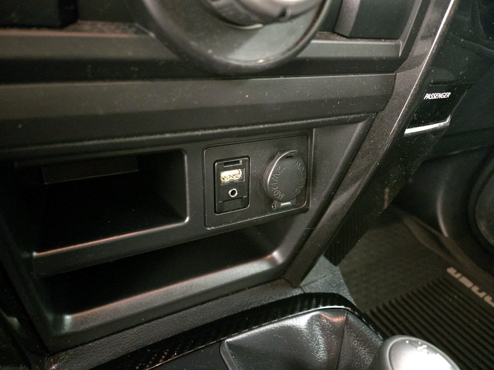 Thumbnail: 2019 Toyota 4Runner - 18