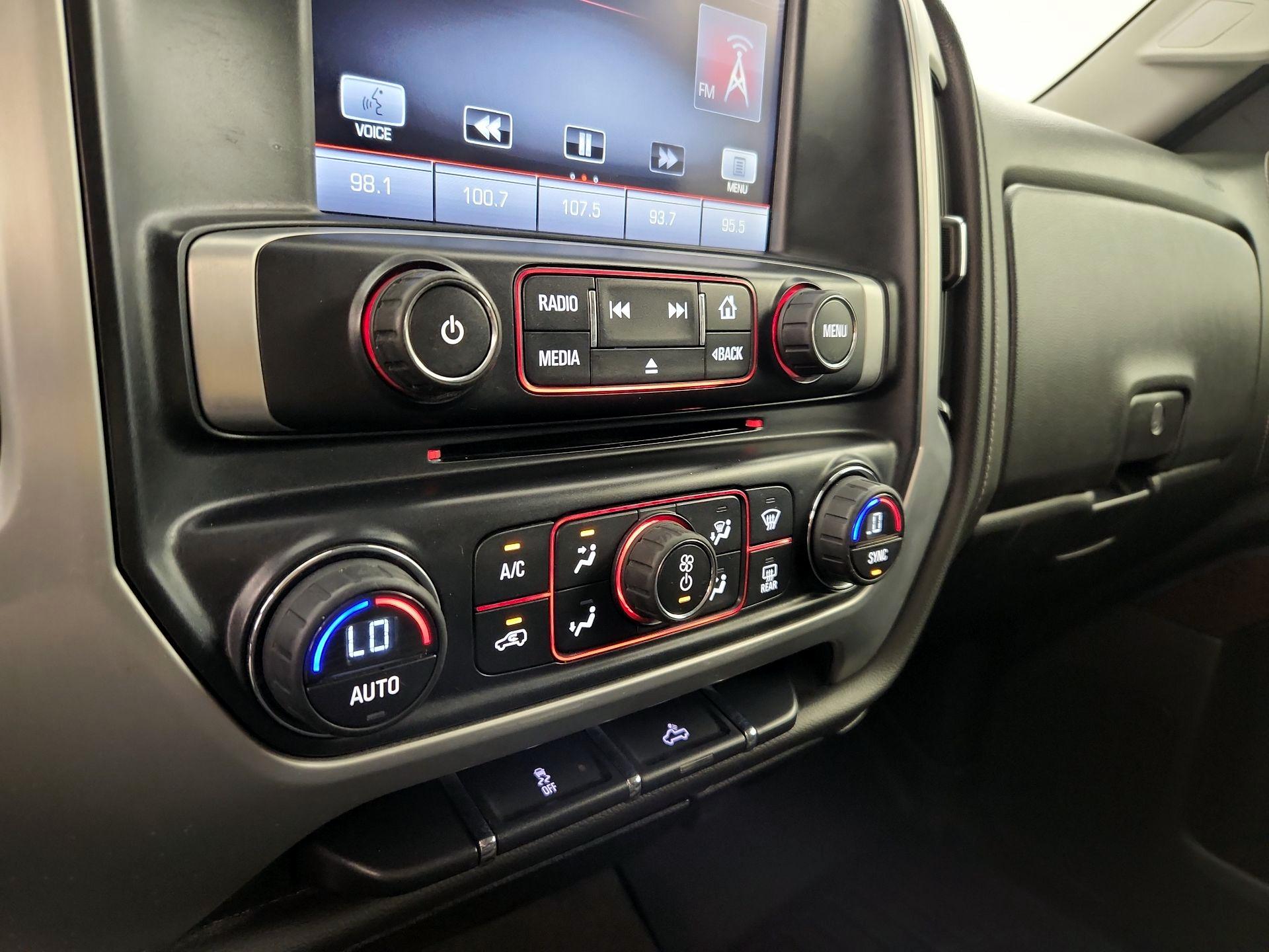 Thumbnail: 2015 GMC Sierra 1500 - 16