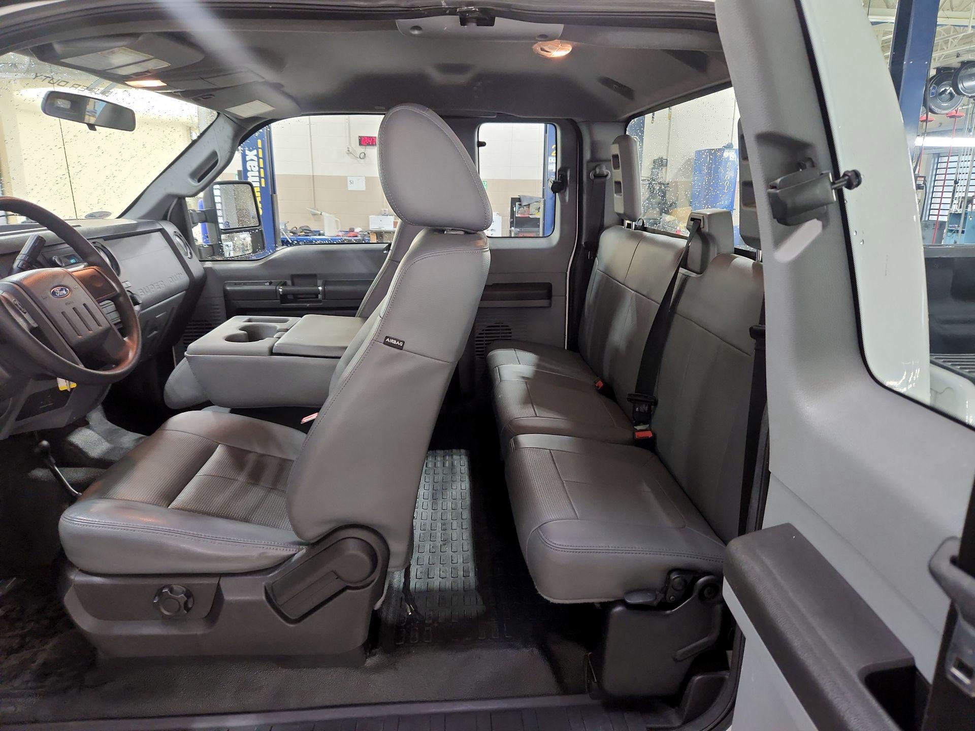 Thumbnail: 2015 Ford F-250 - 15