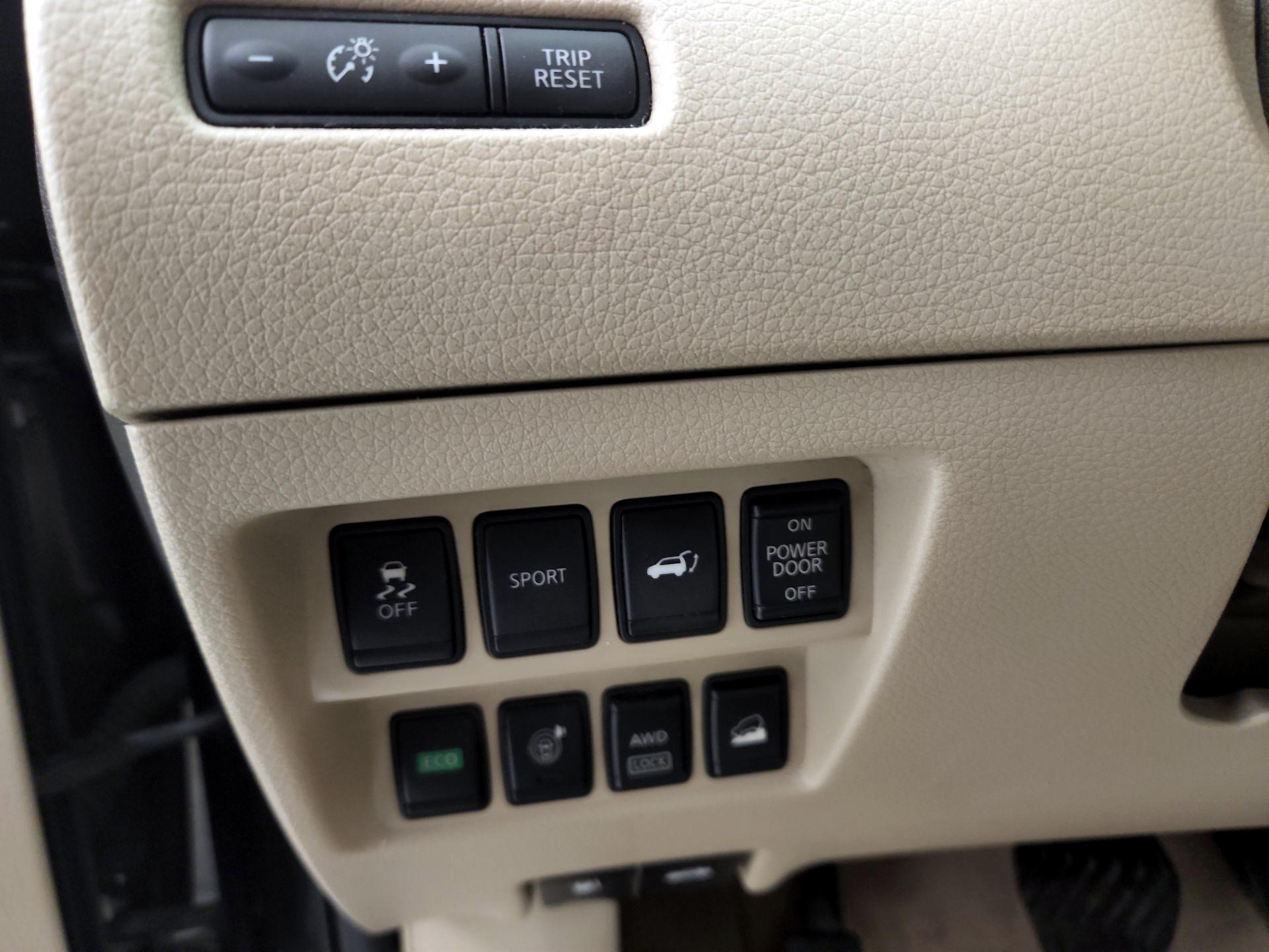 Thumbnail: 2015 Nissan Rogue - 13