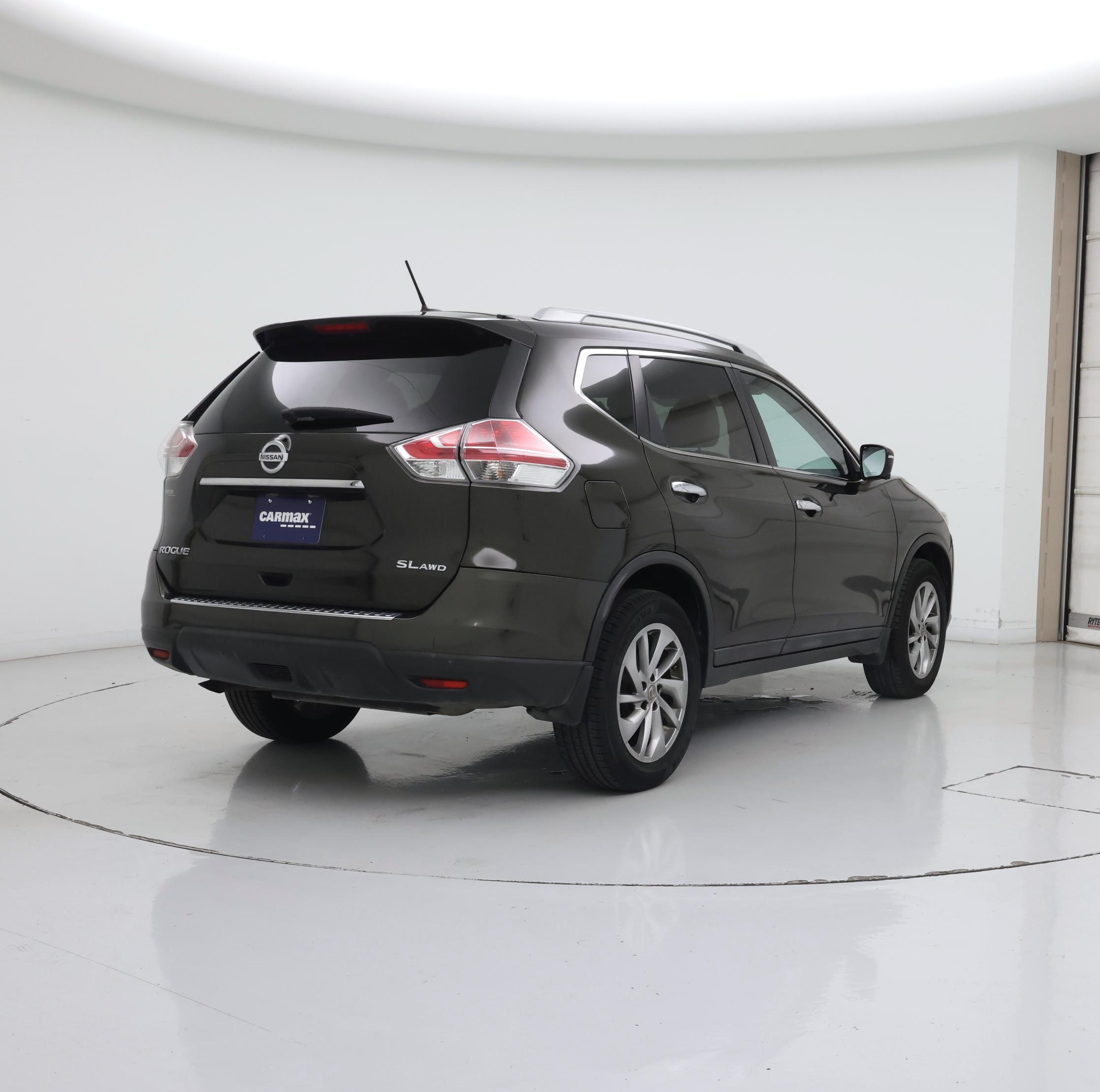 Thumbnail: 2015 Nissan Rogue - 8