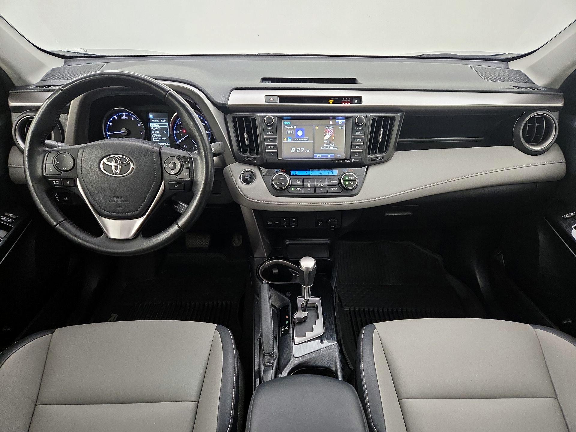 Thumbnail: 2018 Toyota RAV4 - 9