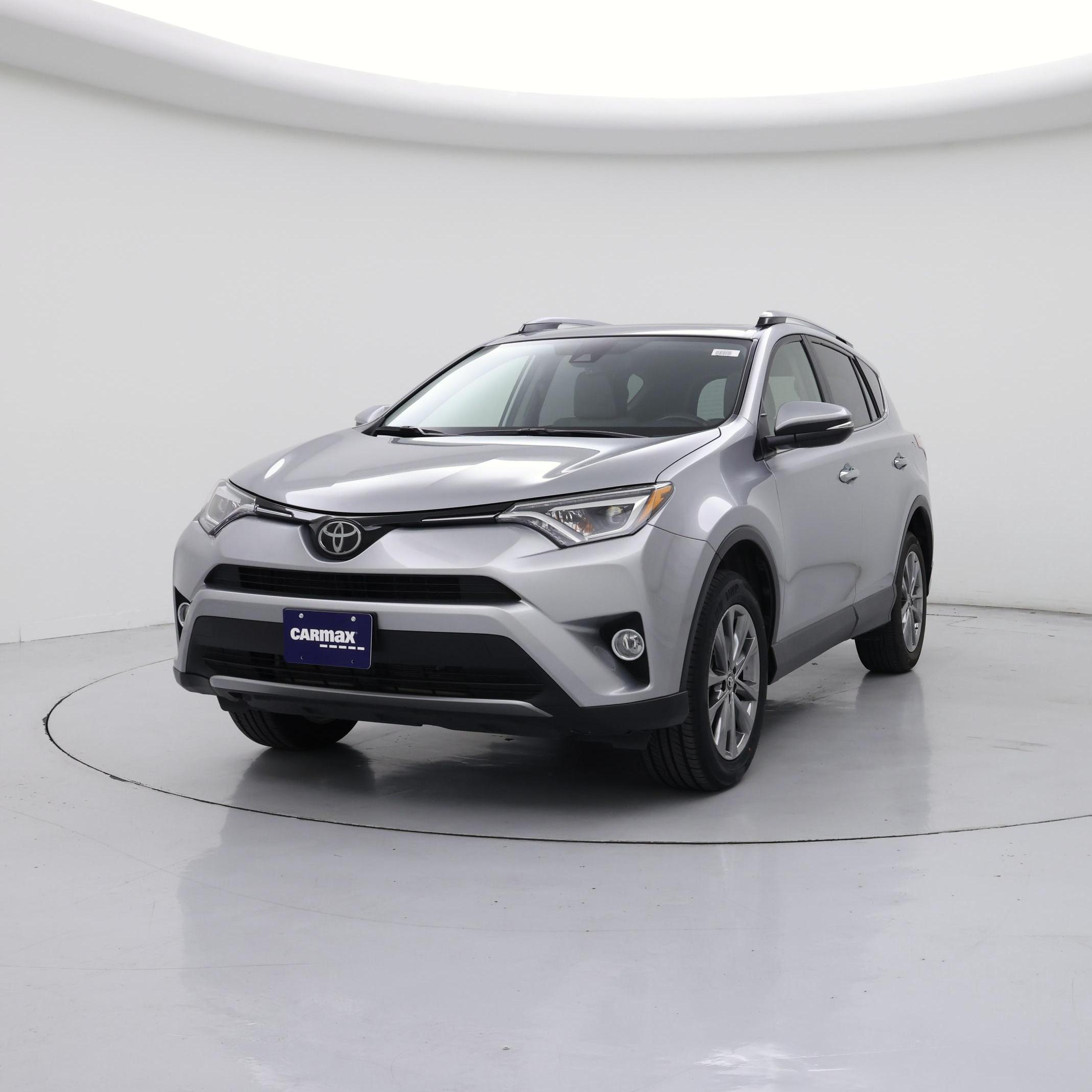 Thumbnail: 2018 Toyota RAV4 - 4