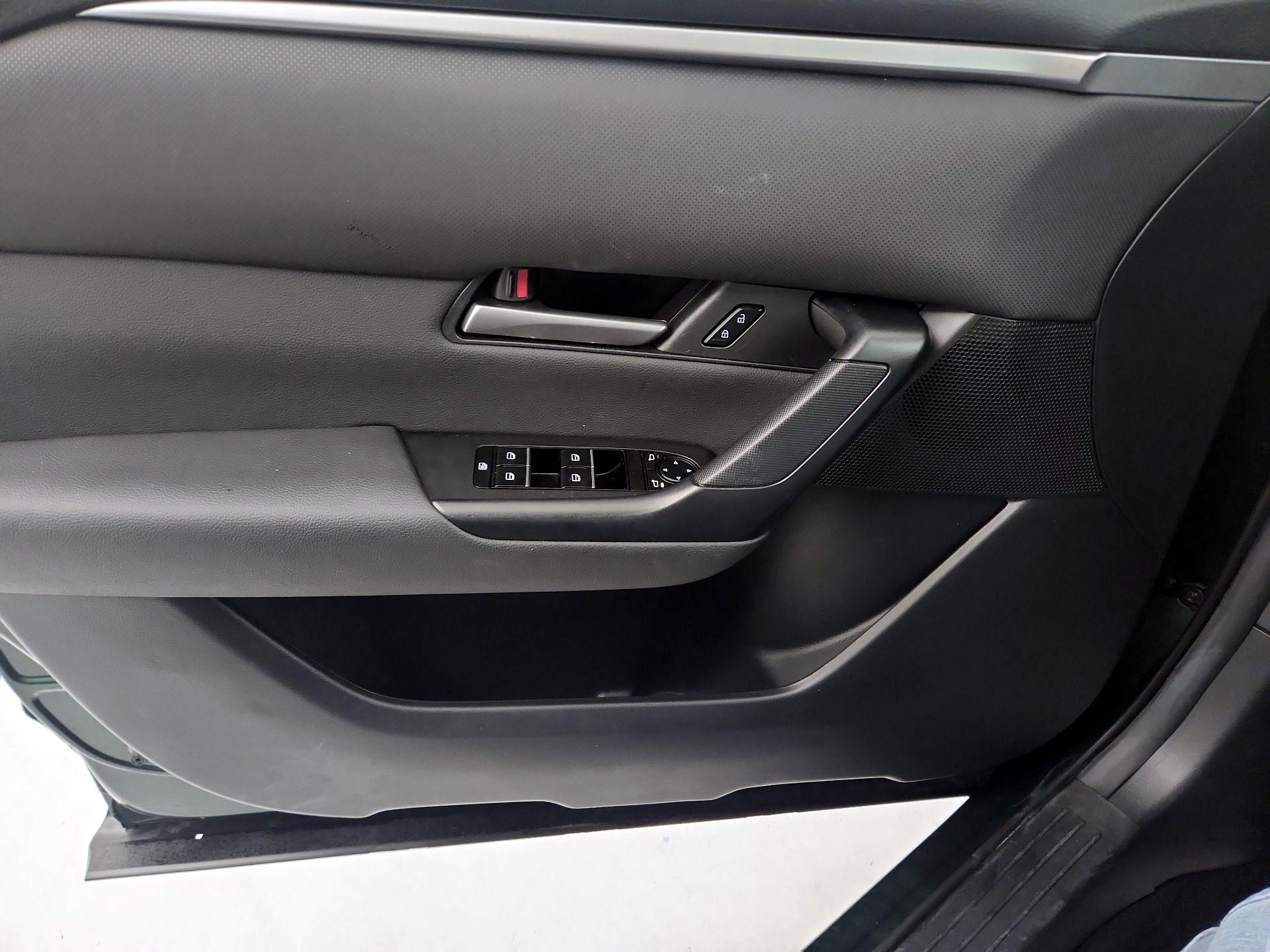 Thumbnail: 2025 Mazda CX-50 - 12