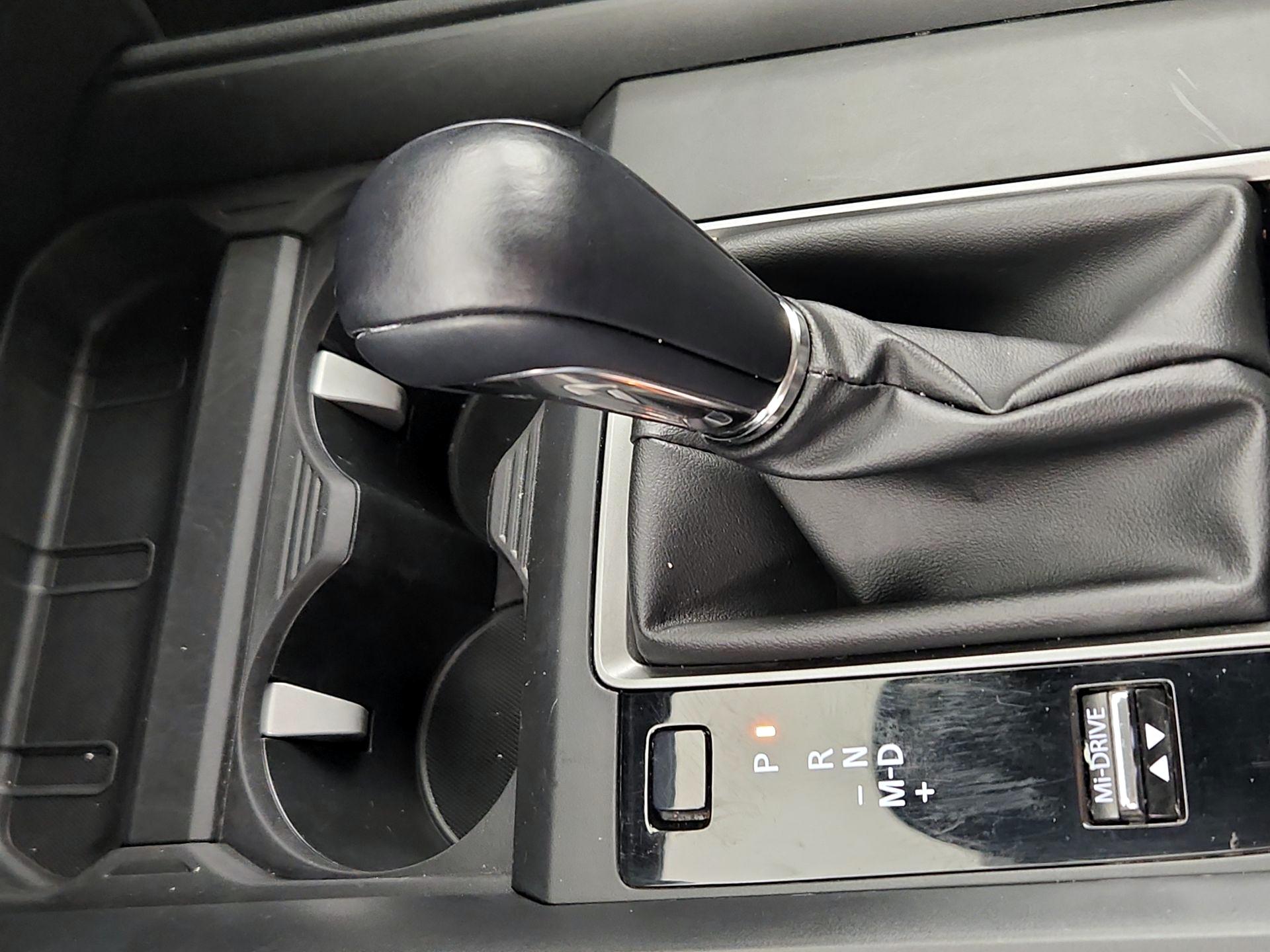 Thumbnail: 2025 Mazda CX-50 - 17