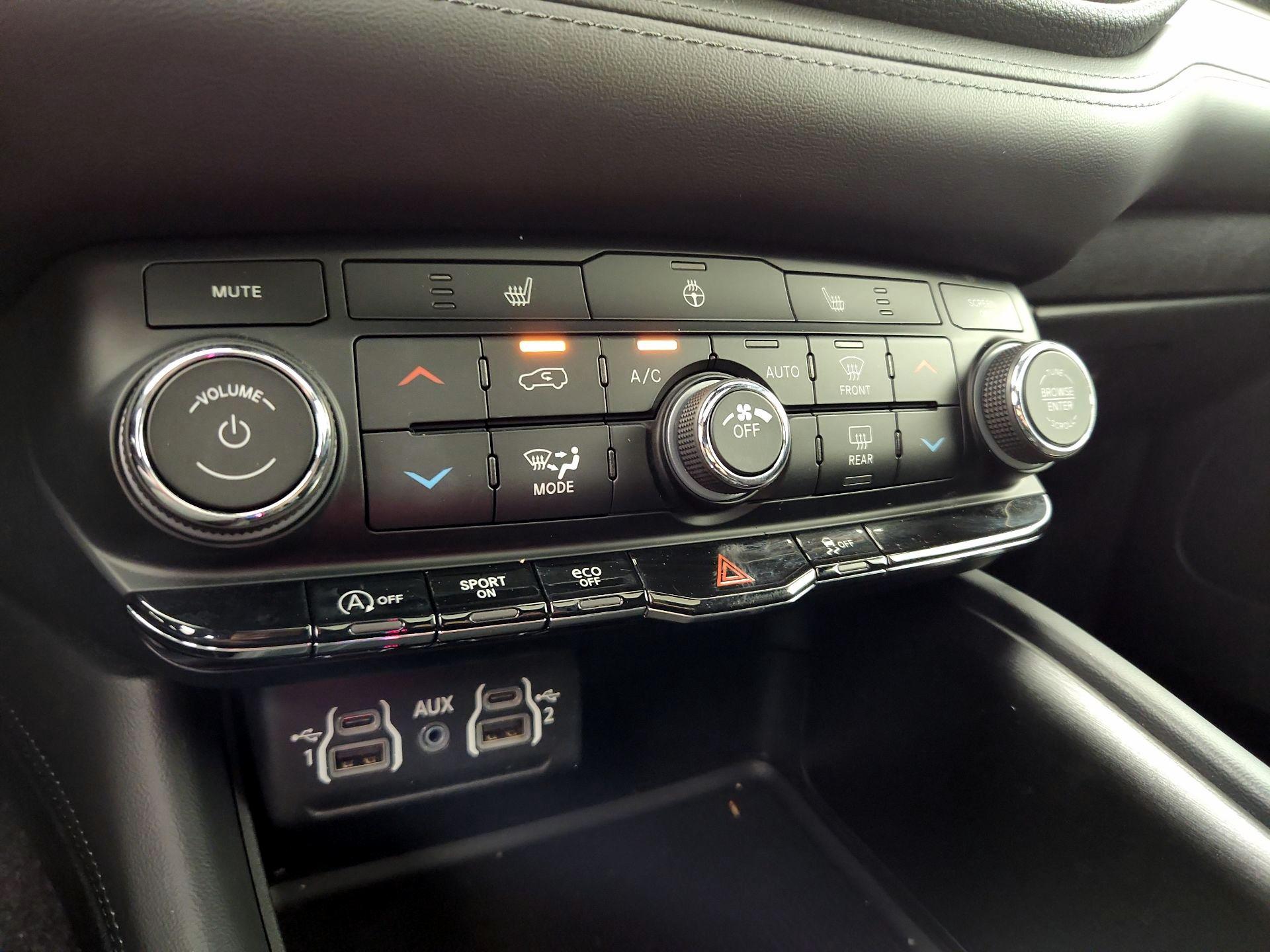 Thumbnail: 2024 Dodge Durango - 16