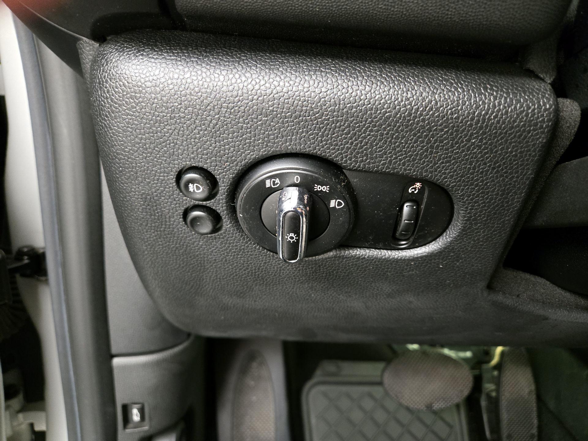 Thumbnail: 2020 MINI Cooper - 13