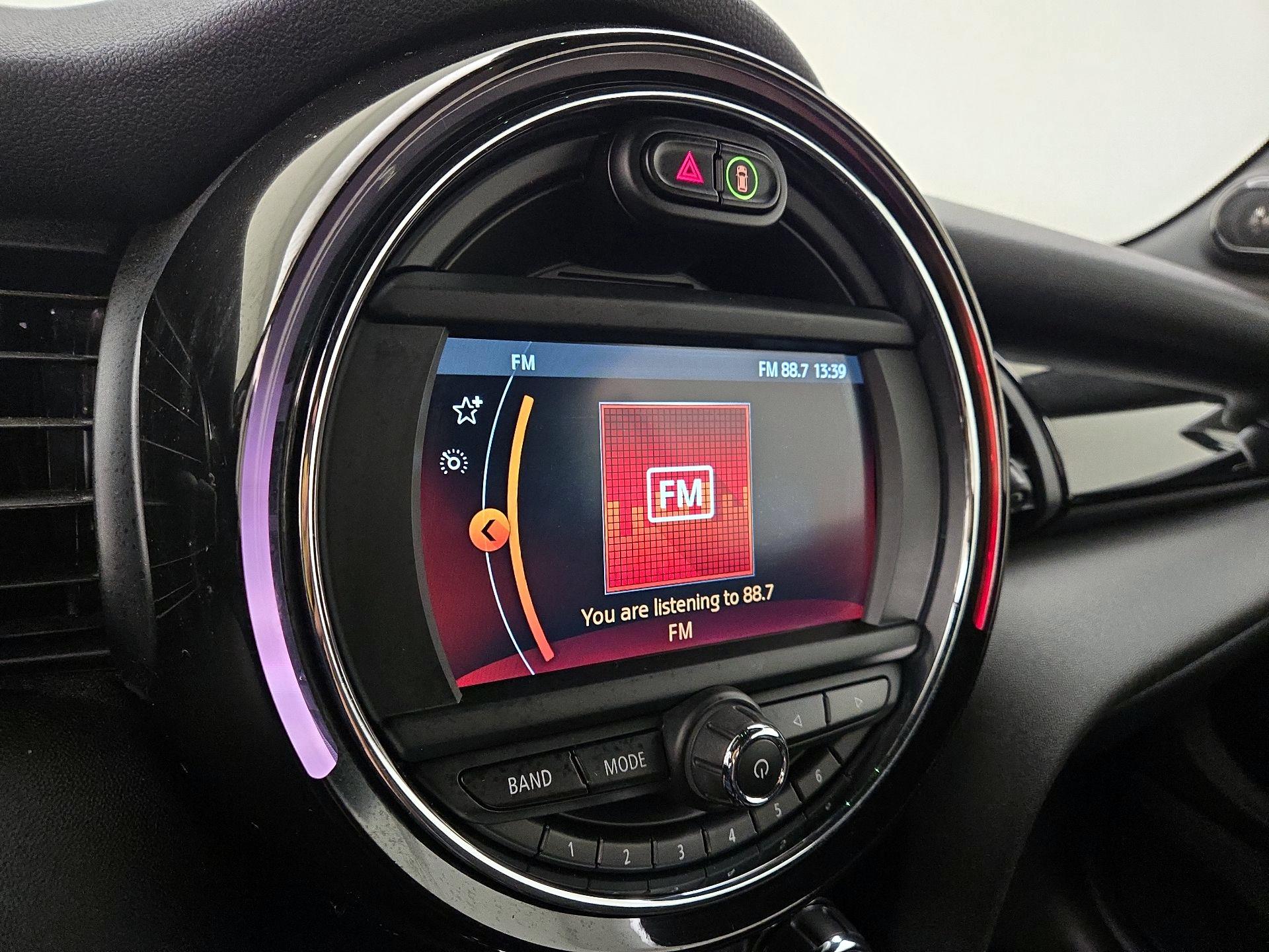 Thumbnail: 2020 MINI Cooper - 15