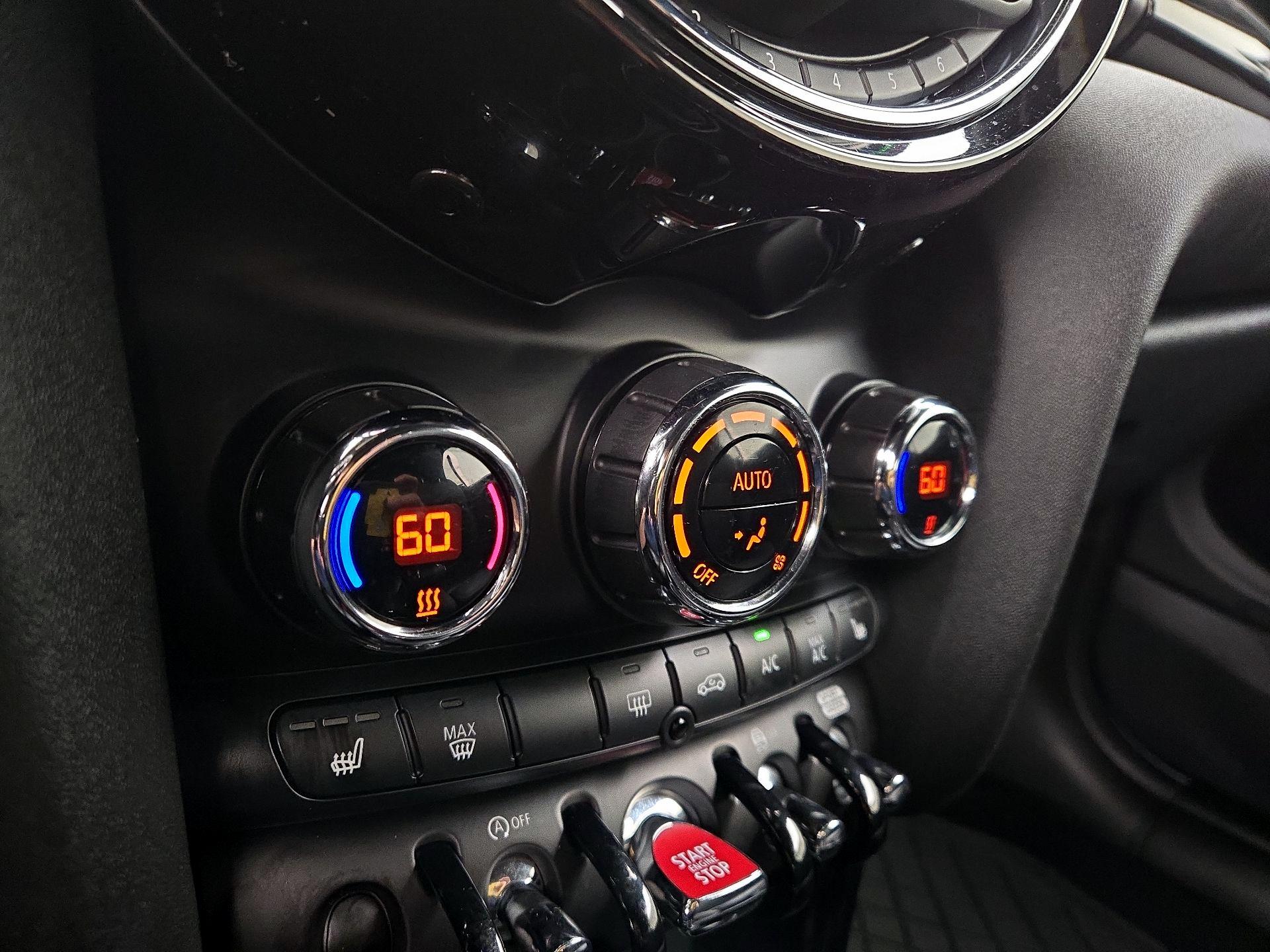 Thumbnail: 2020 MINI Cooper - 16