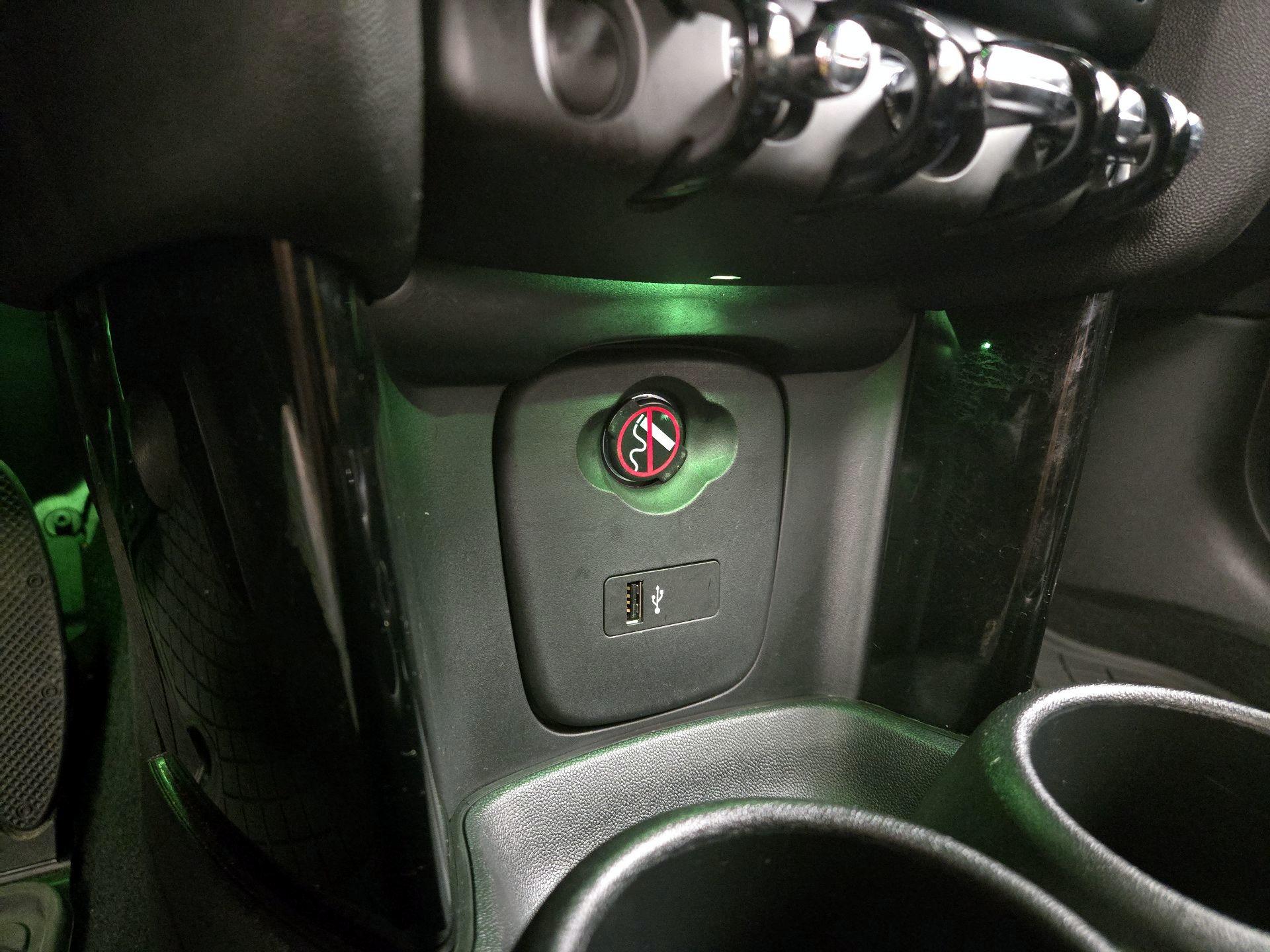 Thumbnail: 2020 MINI Cooper - 18