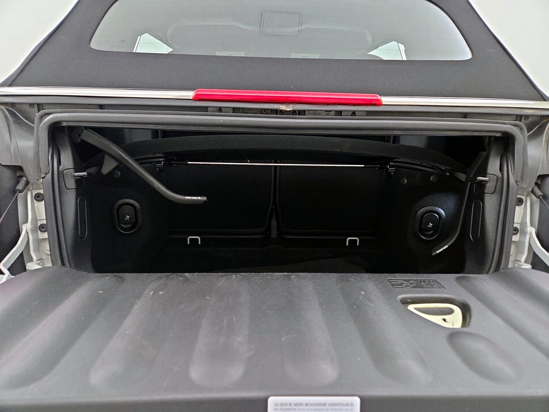 Thumbnail: 2020 MINI Cooper - 20