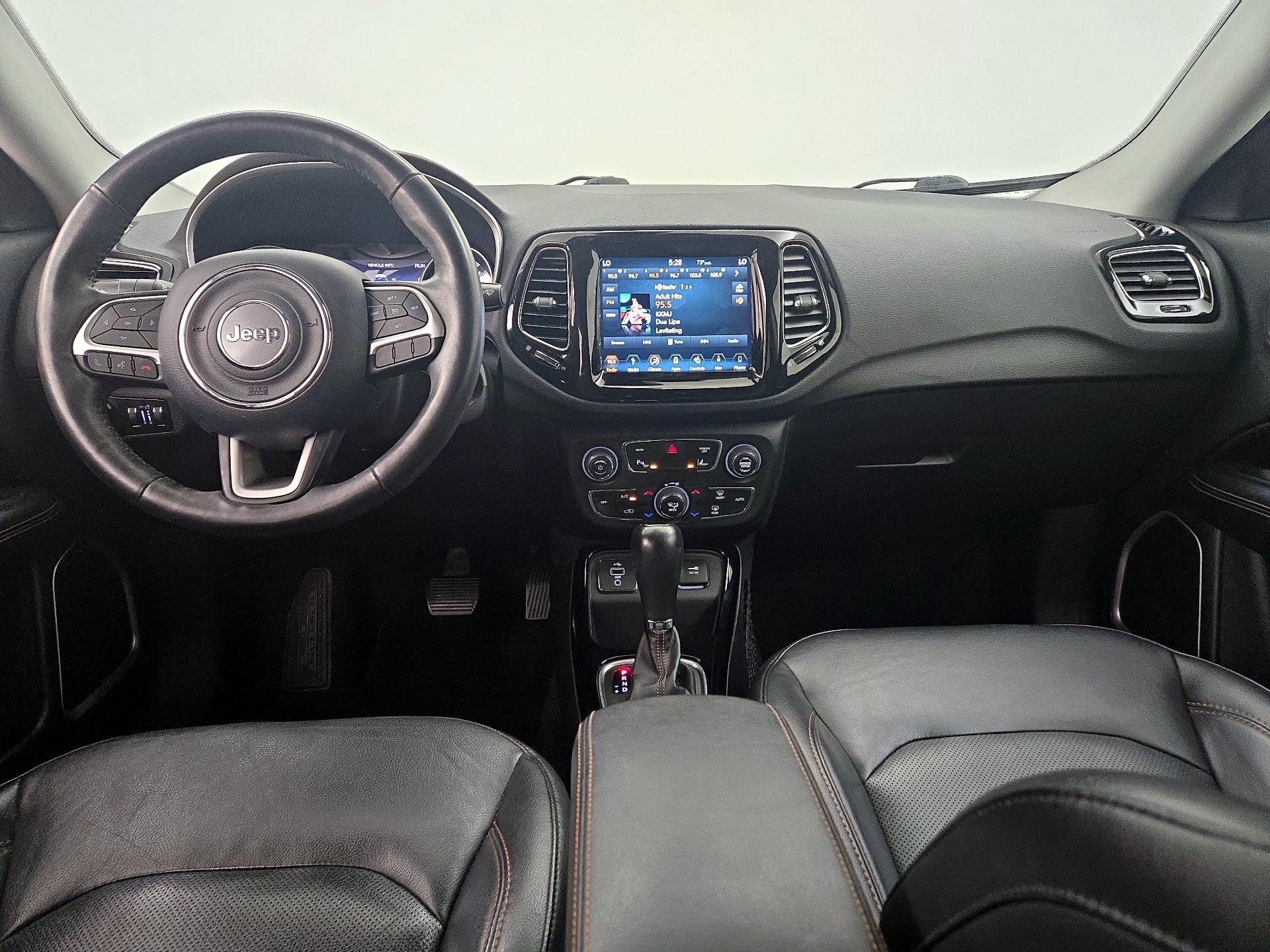 Thumbnail: 2018 Jeep Compass - 9