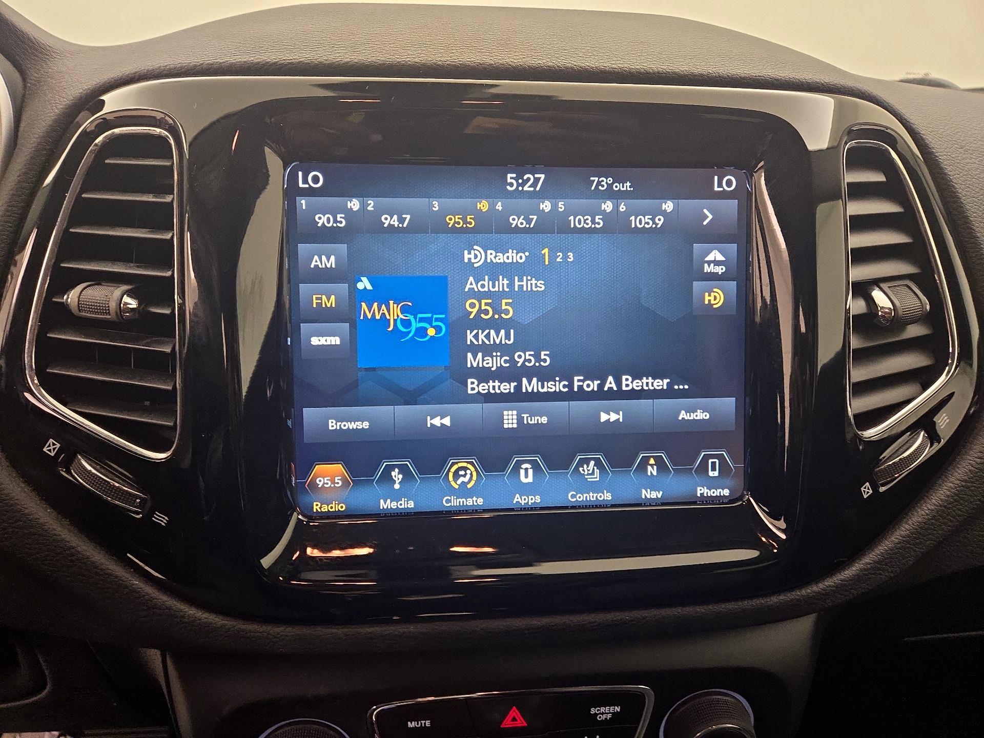 Thumbnail: 2018 Jeep Compass - 16