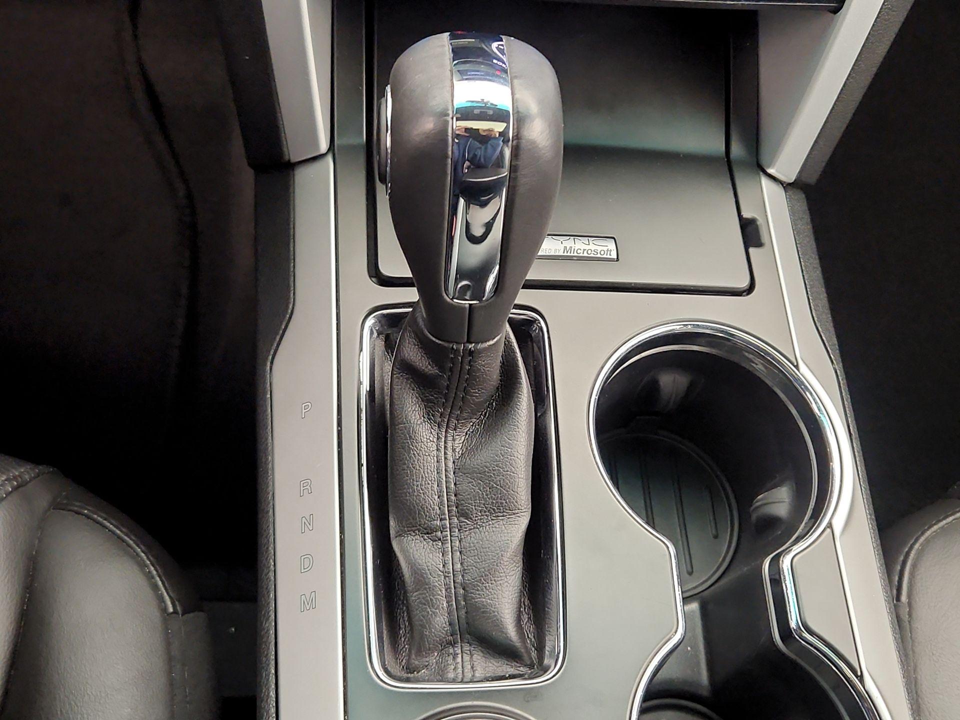 Thumbnail: 2014 Ford Explorer - 18