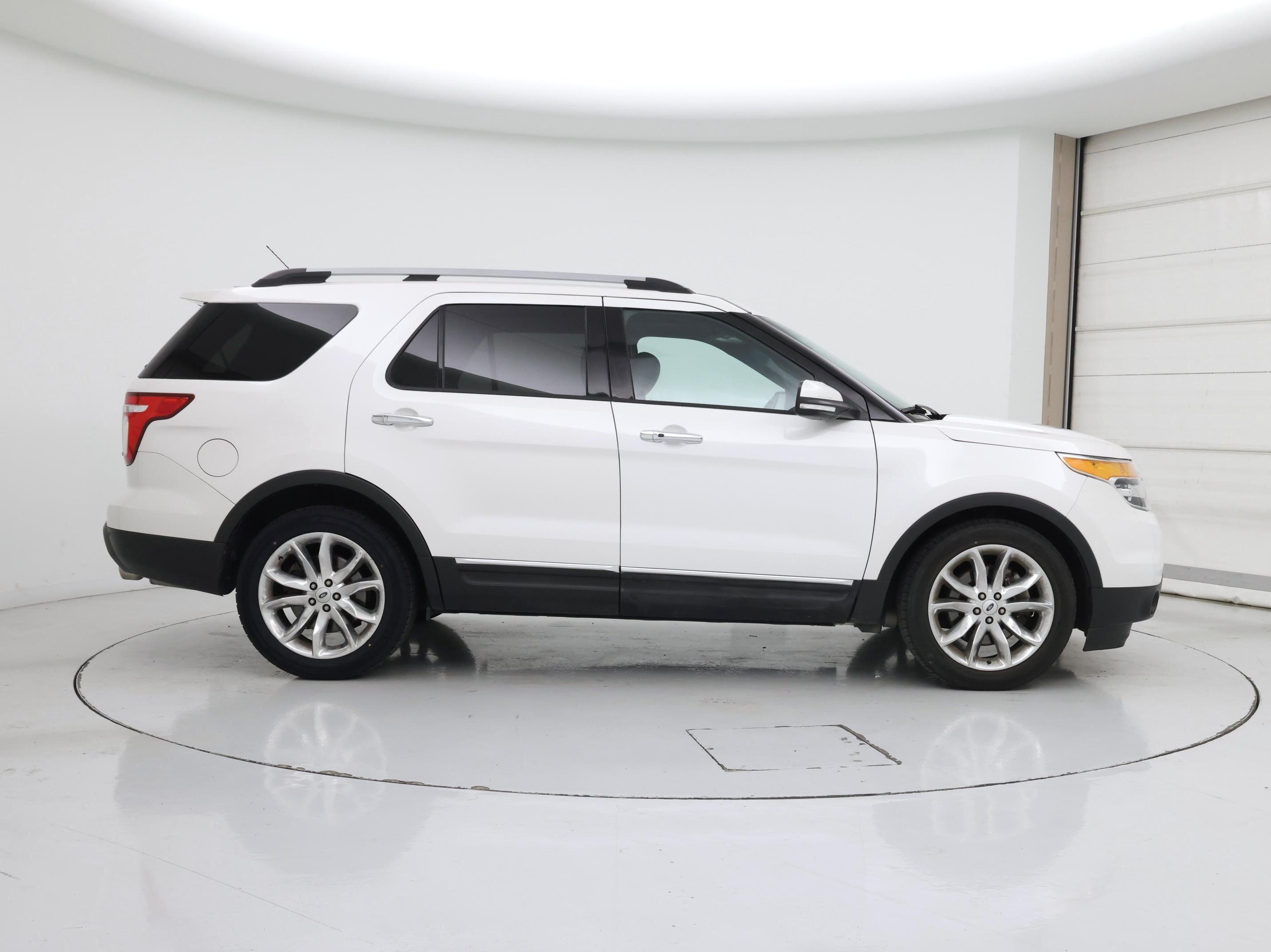 Thumbnail: 2014 Ford Explorer - 7