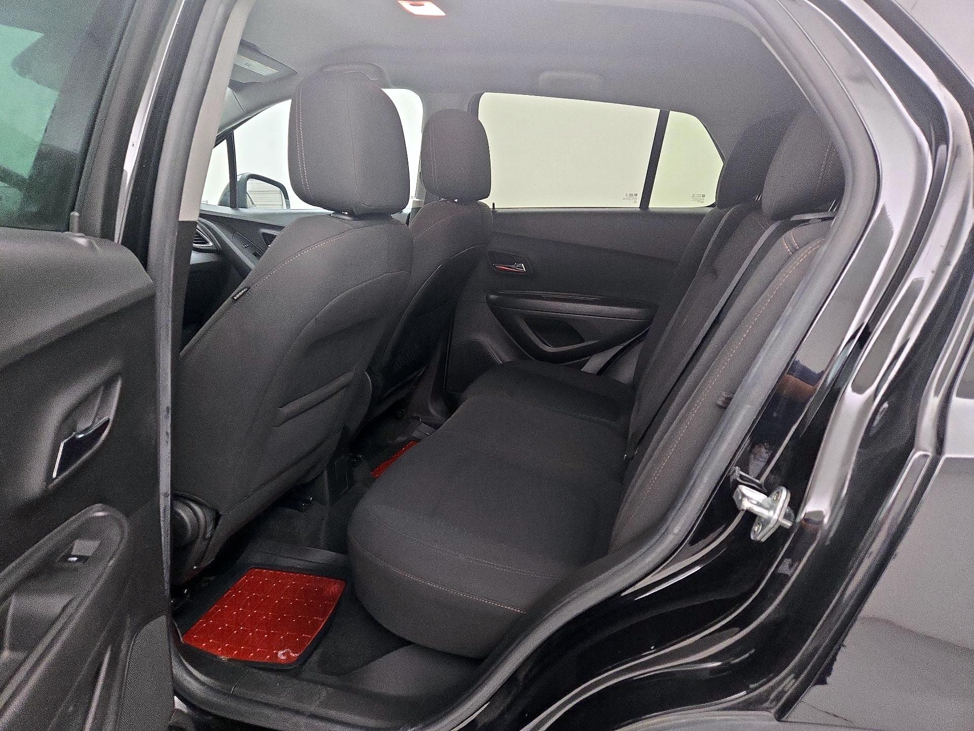 Thumbnail: 2020 Chevrolet Trax - 19