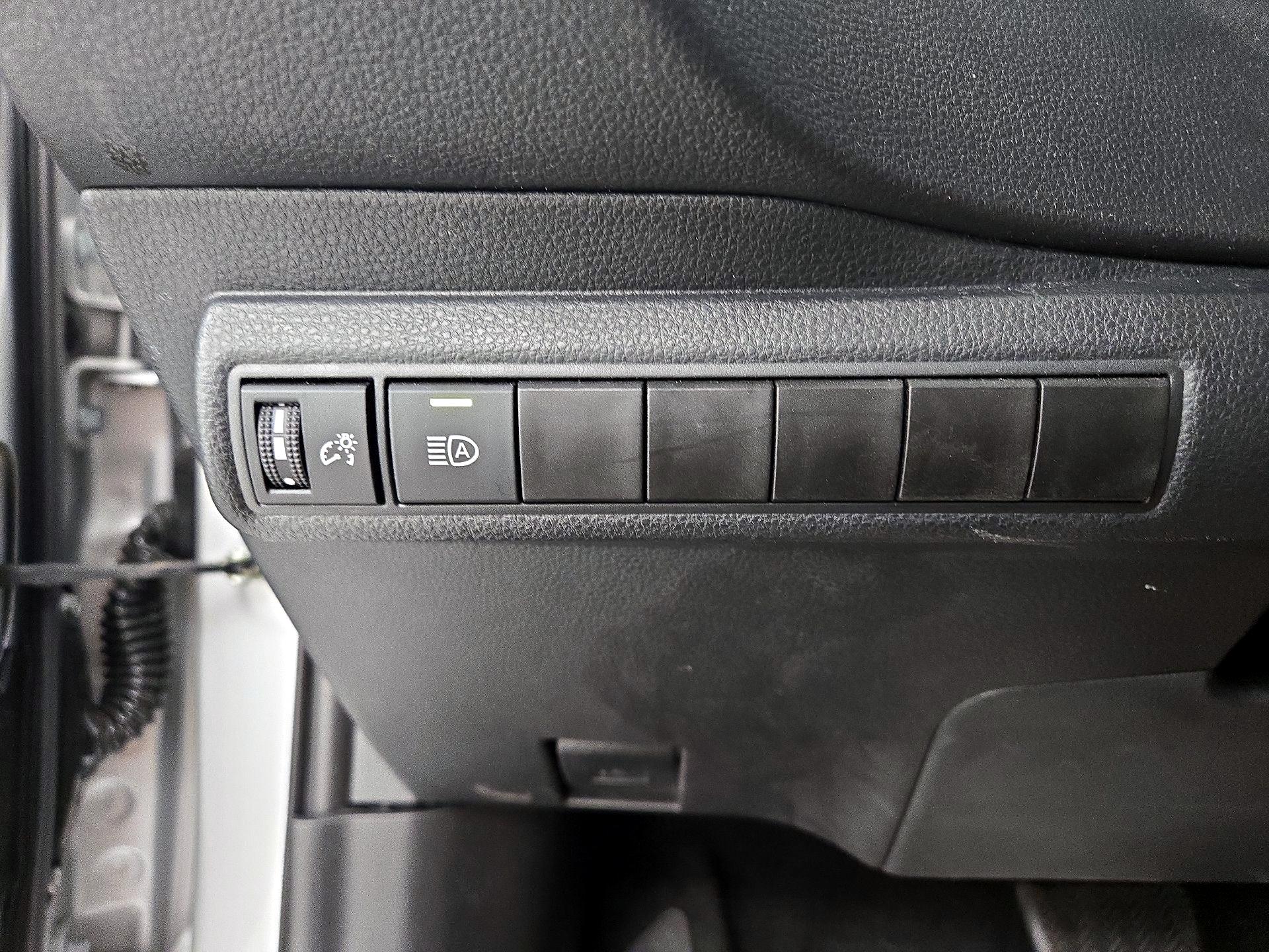 Thumbnail: 2024 Toyota Corolla - 13