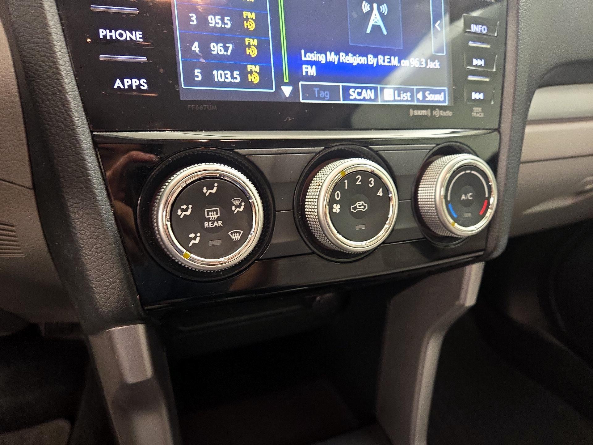 Thumbnail: 2016 Subaru Forester - 16