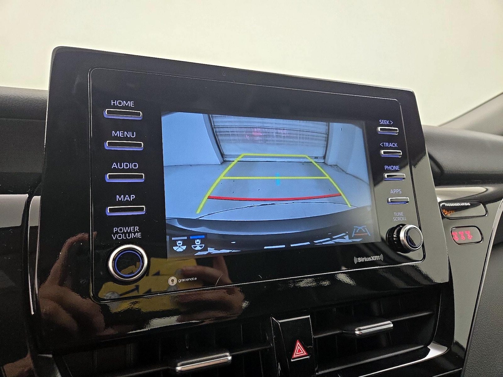 2024 Toyota Camry SE - Photo 15
